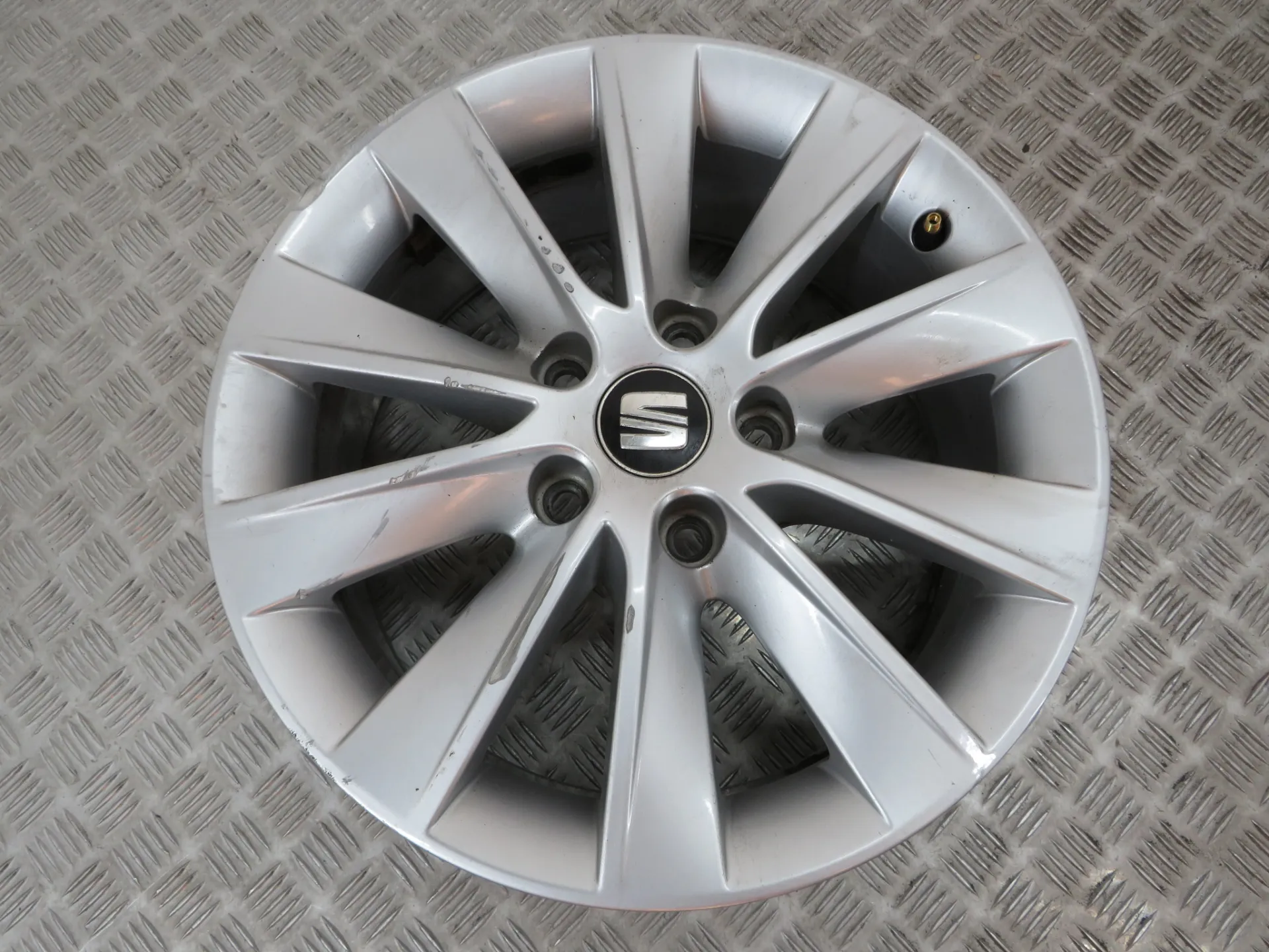 Conjunto de jantes SEAT Leon (5F1) Imagem-5