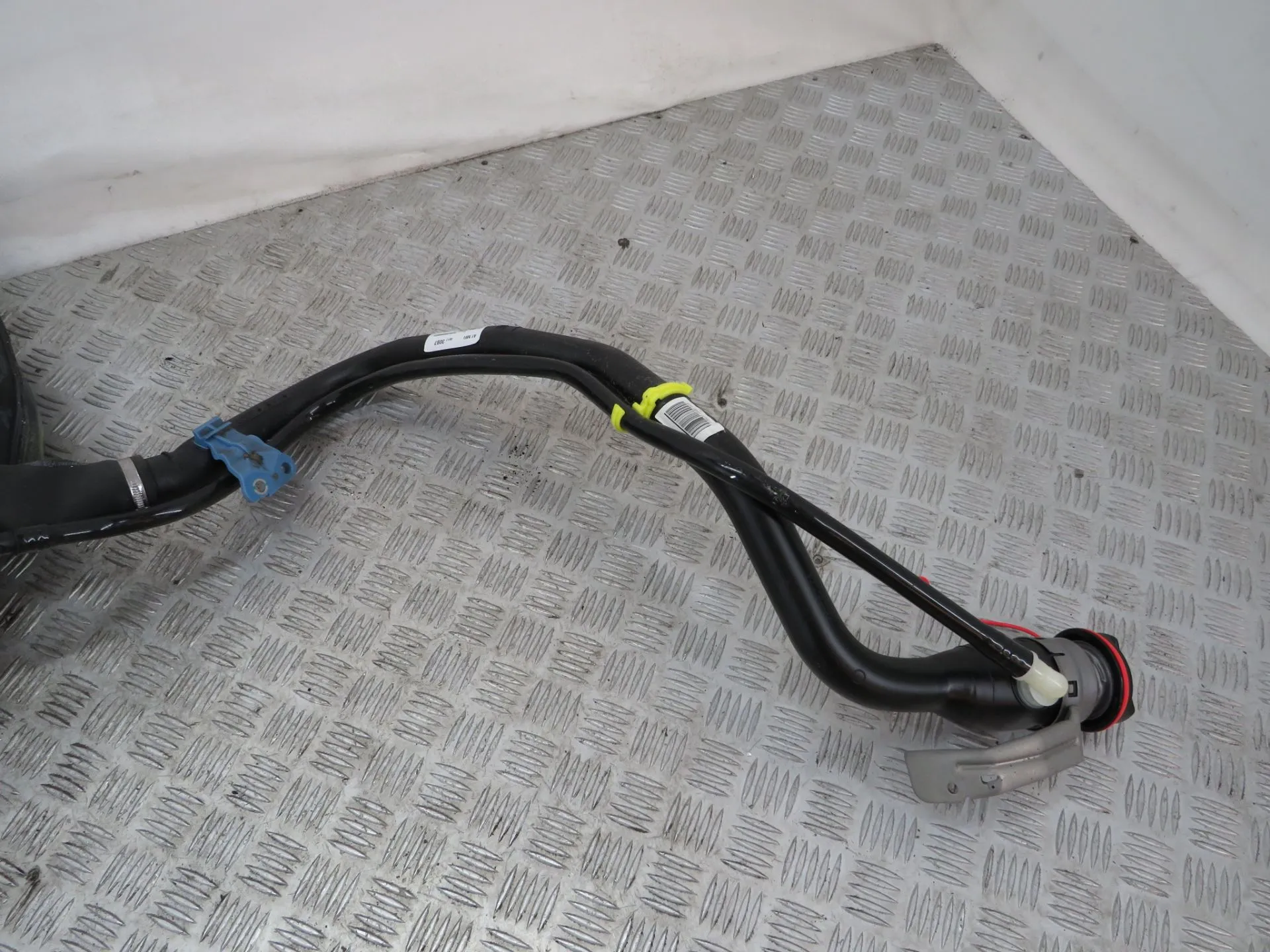 Fuel tank OPEL Astra K Sports Tourer Imagem-3