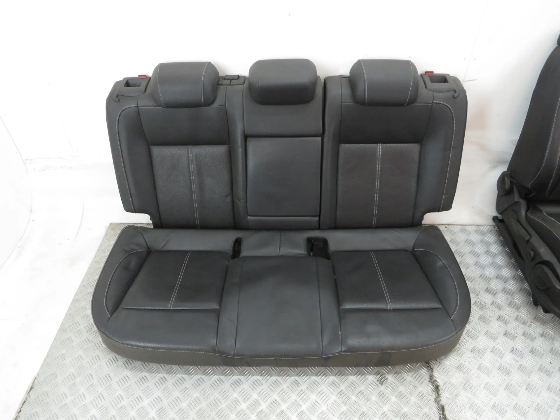 Seats set OPEL Astra J GTC Imagem-2