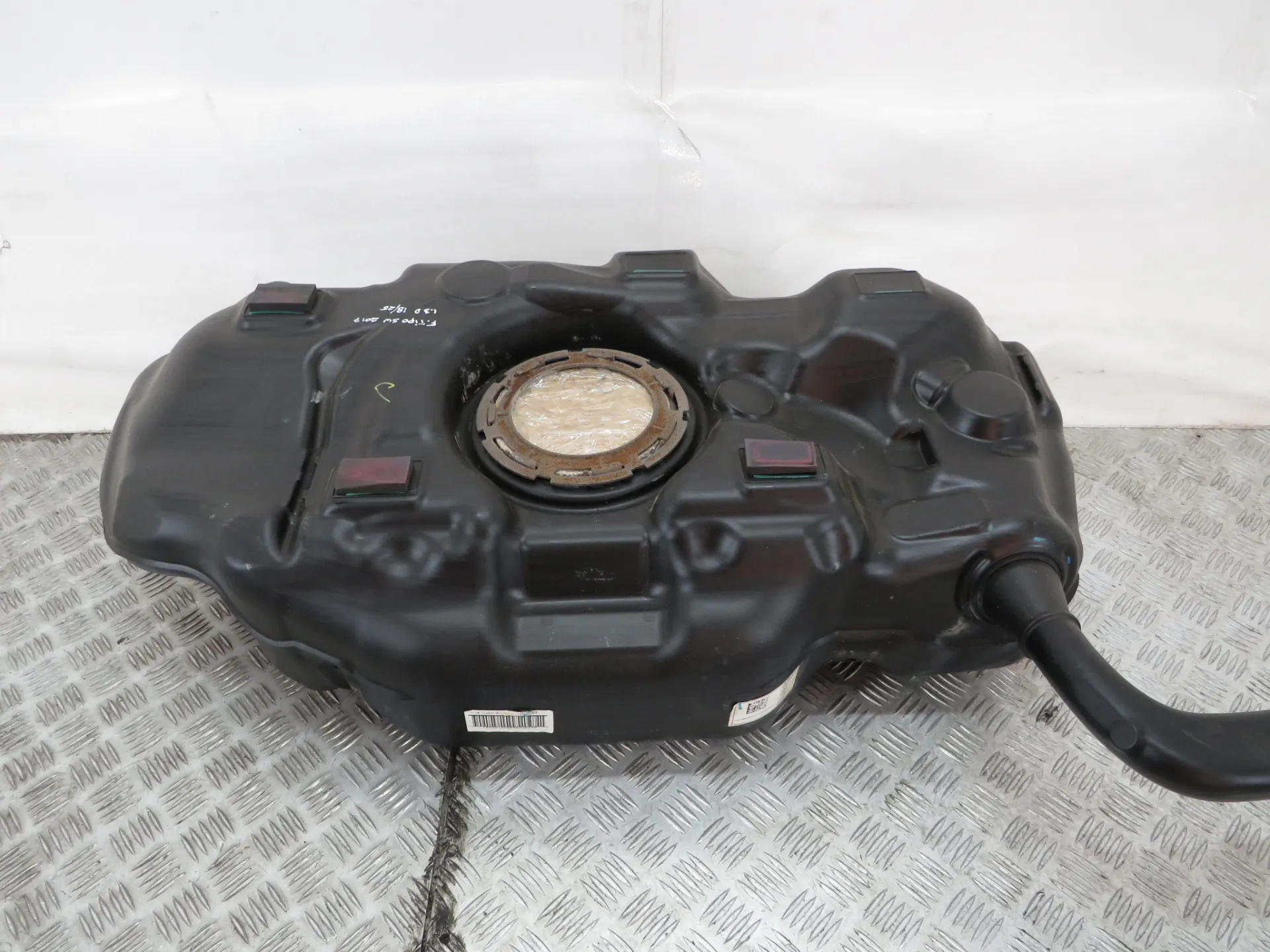 Réservoir de carburant FIAT Tipo Wagon (358_)