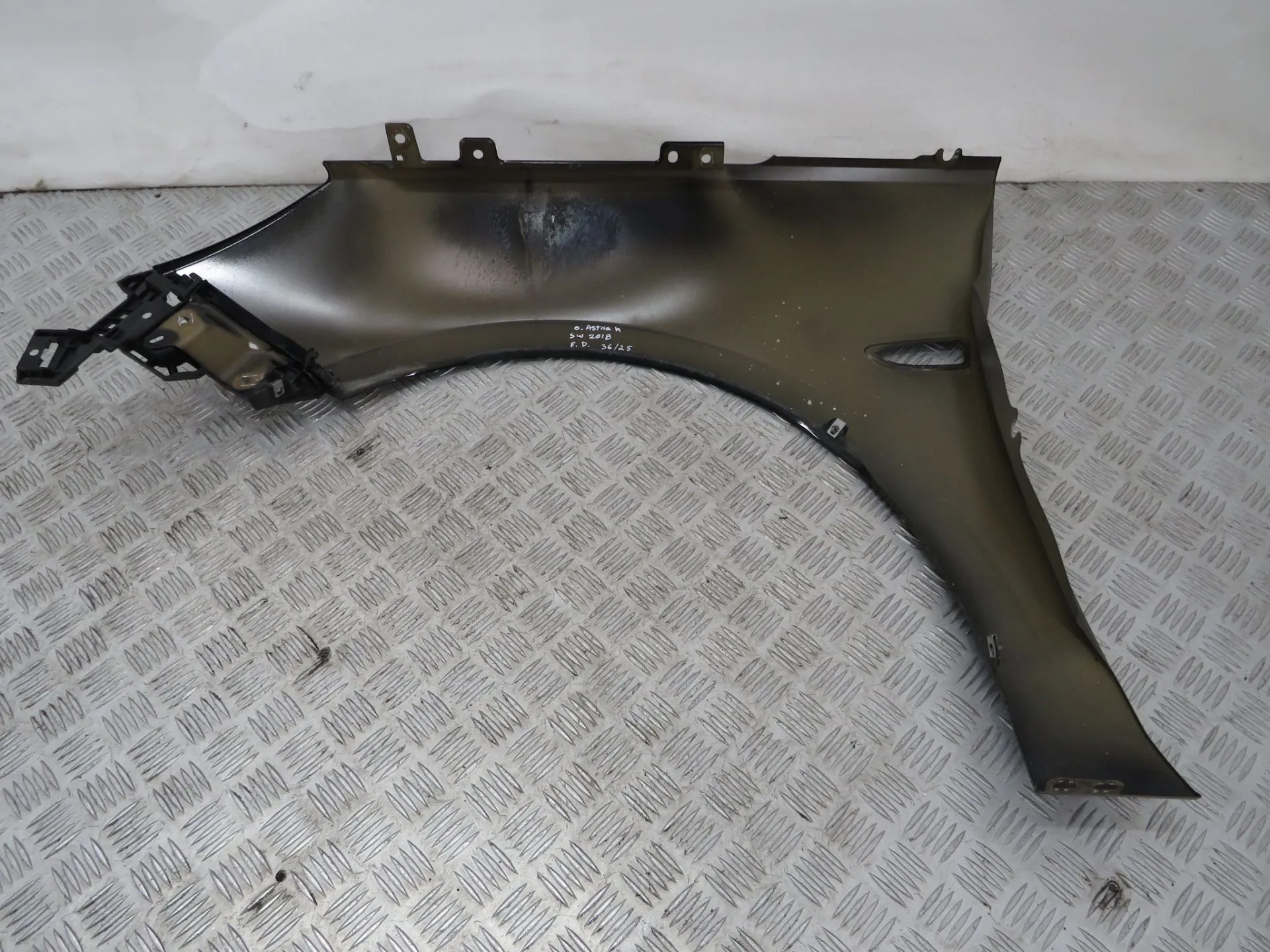 Right fender OPEL Astra K Sports Tourer Imagem-3