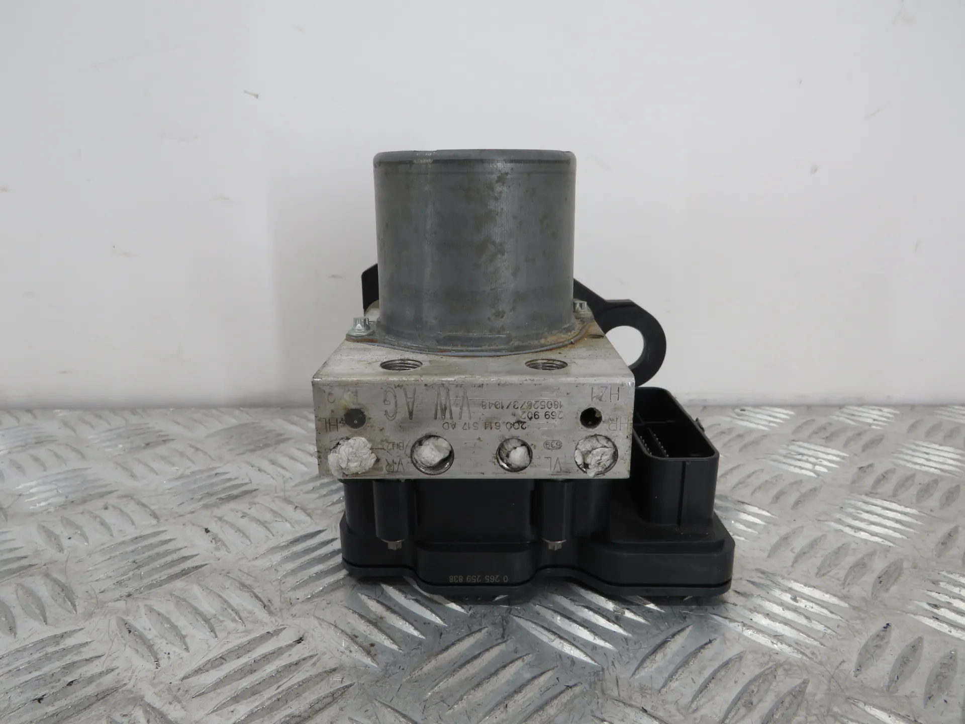 ABS VOLKSWAGEN Polo (AW1)