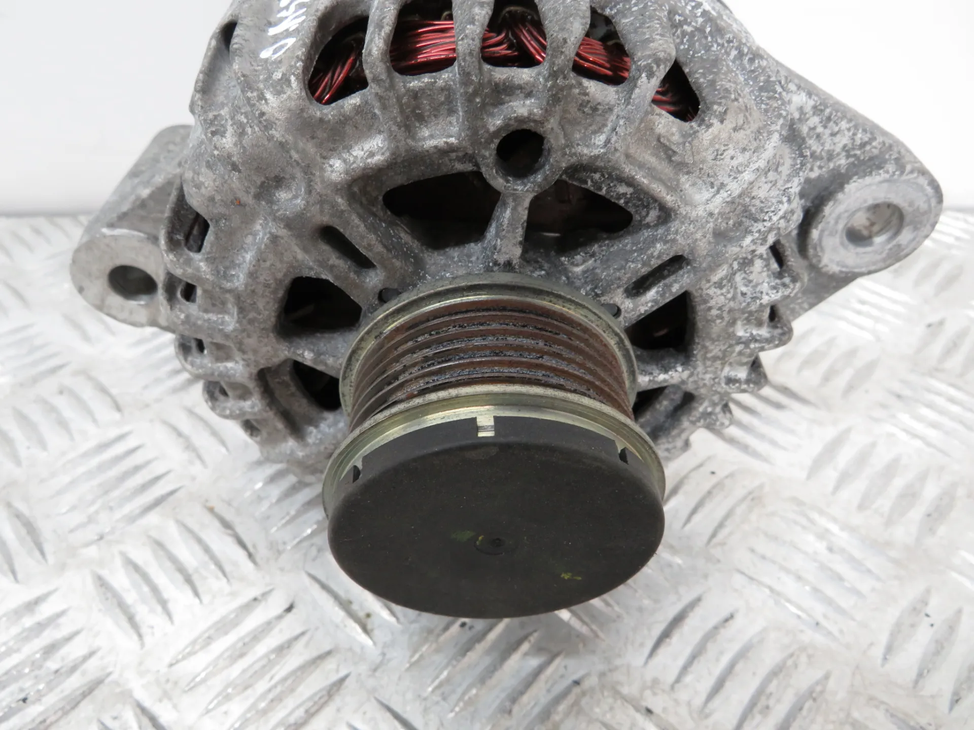 Alternator OPEL Astra J GTC Imagem-2