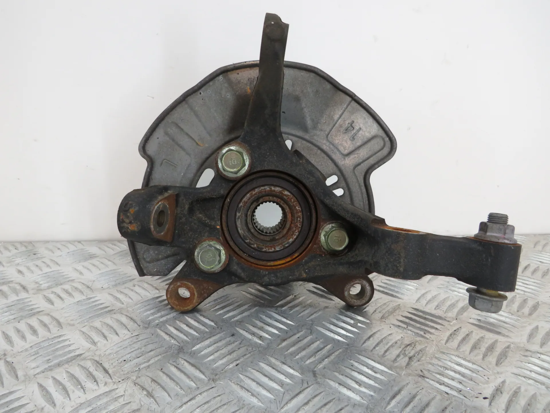 Manga de eixo frente esquerda SUZUKI Swift V (RZ, AZ)