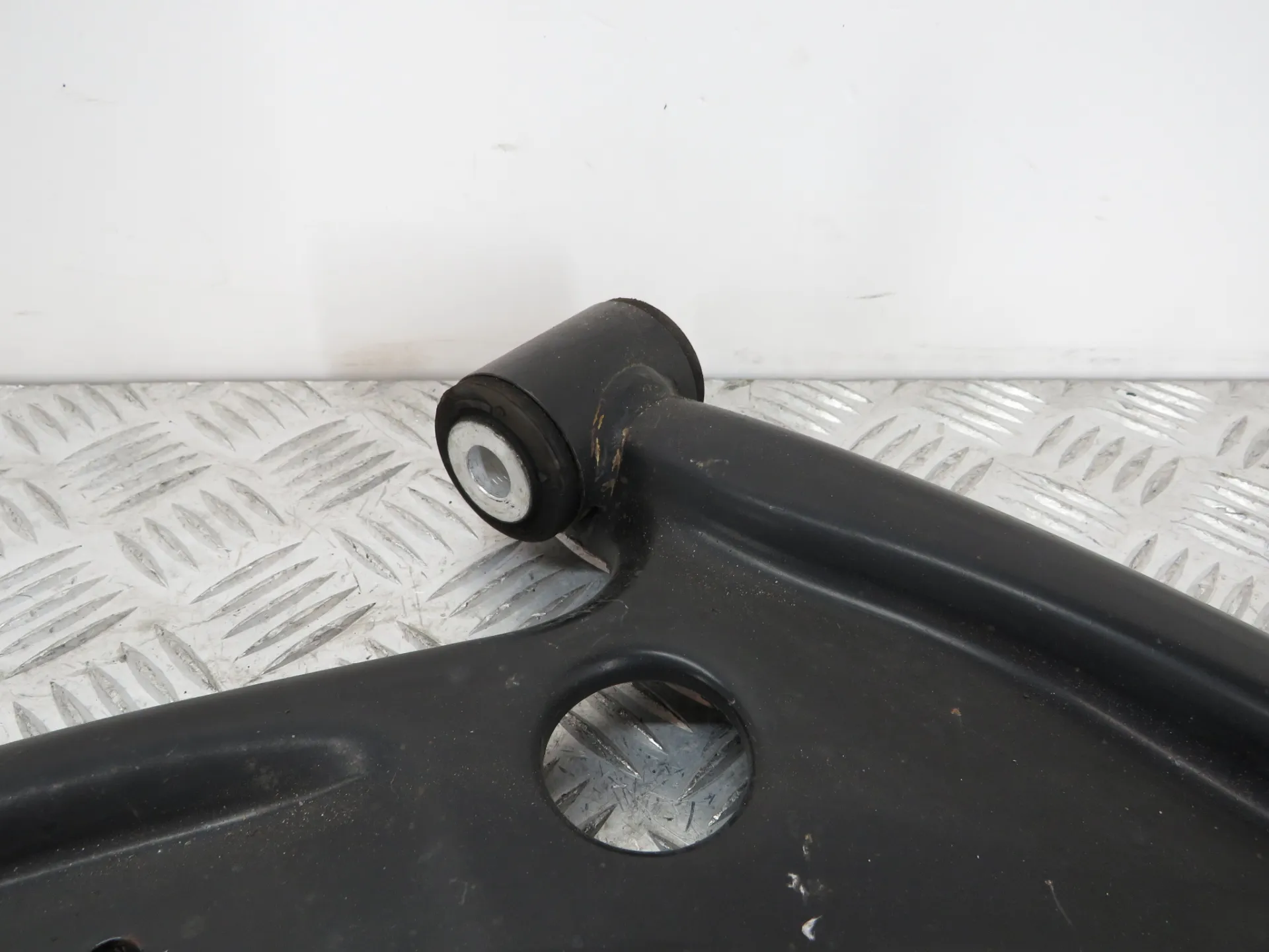 Braço de suspensão frente direito SUZUKI Swift V (RZ, AZ) Imagem-2