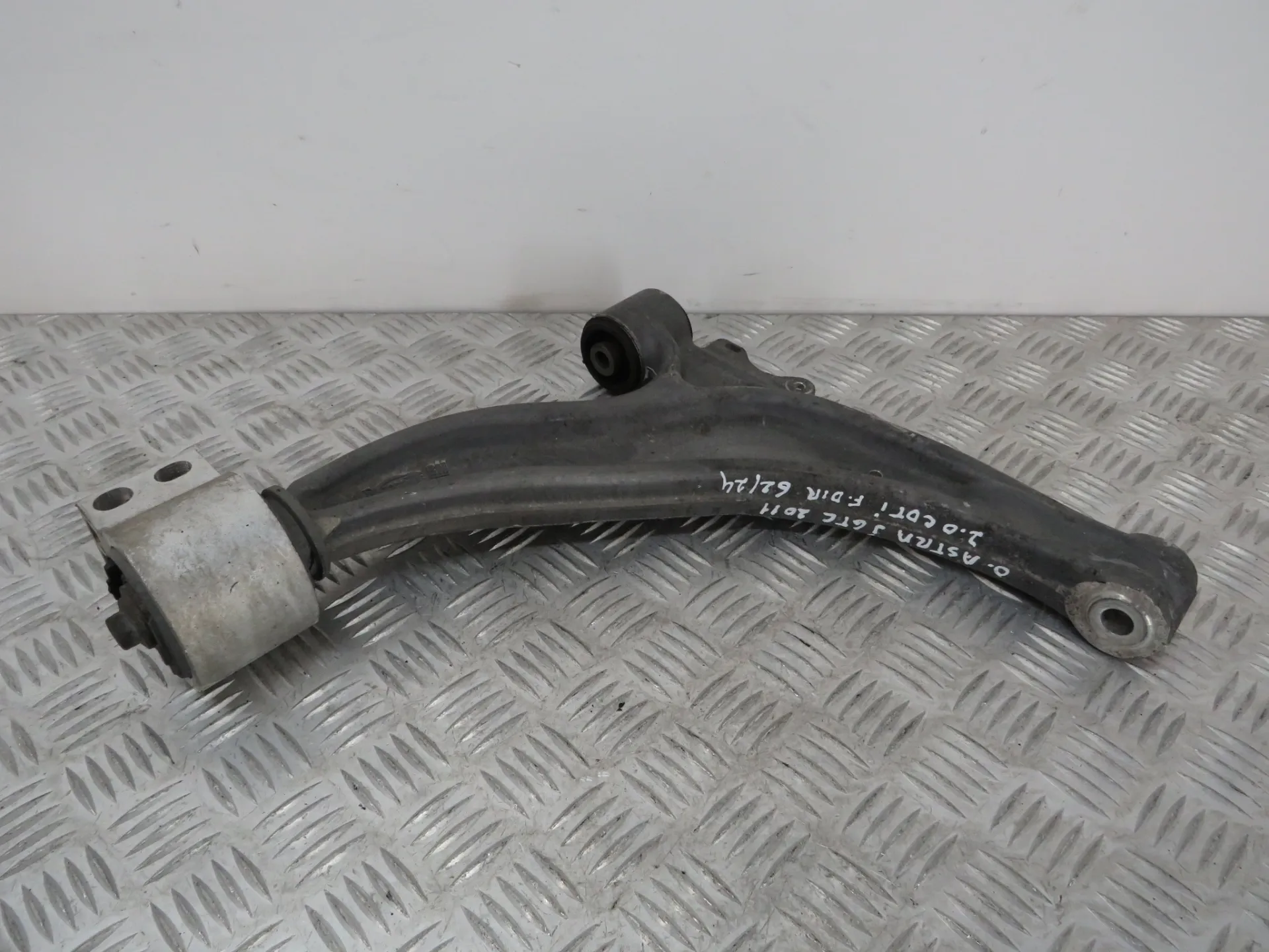 Right front suspension arm OPEL Astra J GTC