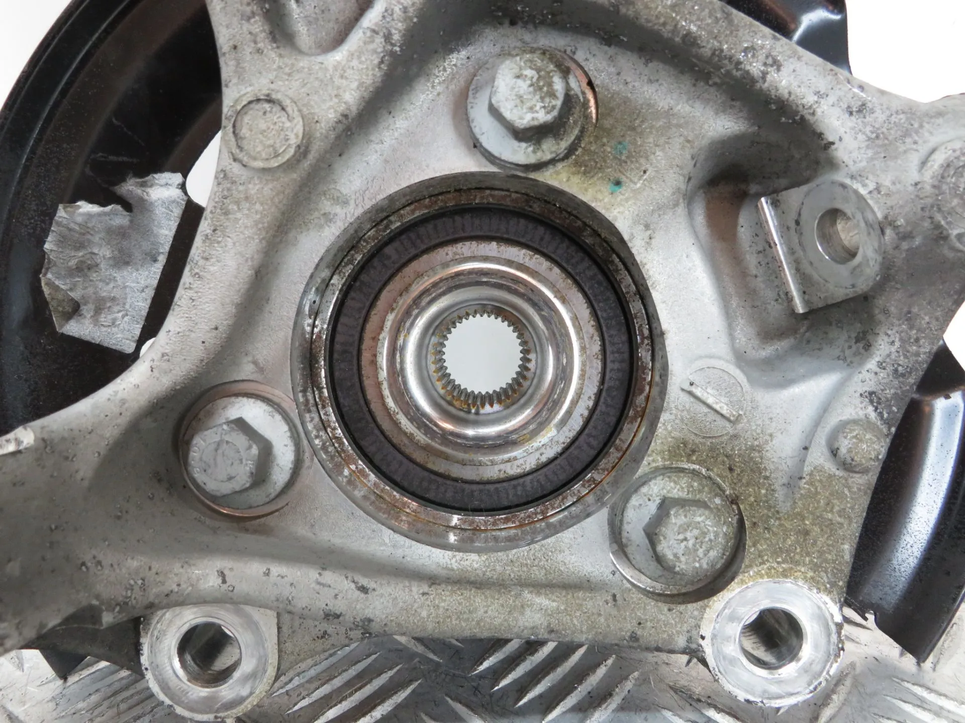 Right front steering knuckle OPEL Astra K Sports Tourer Imagem-1