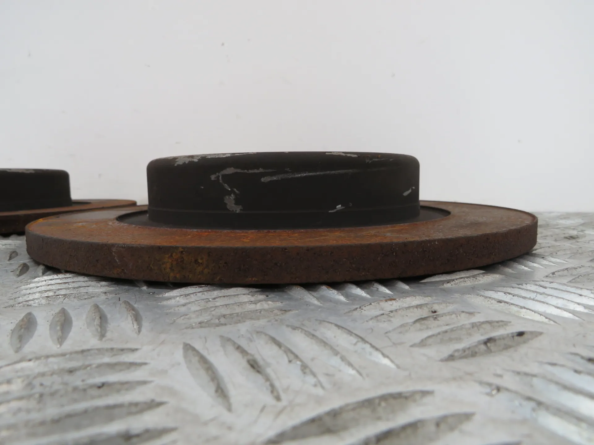 Right rear brake disc OPEL Insignia B Sports Tourer (Z18) Imagem-2