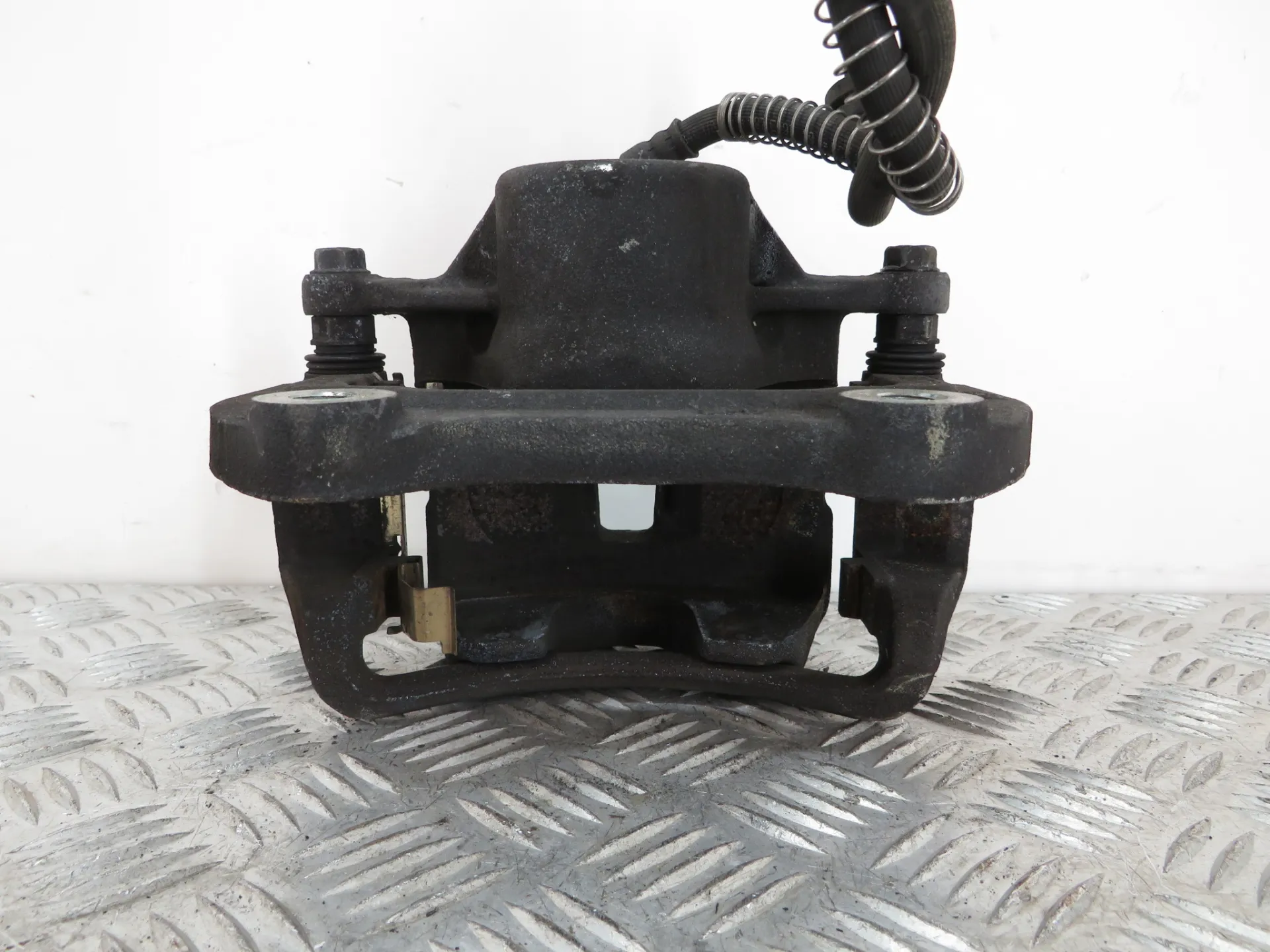 Right front Brake Caliper OPEL Astra J GTC Imagem-1