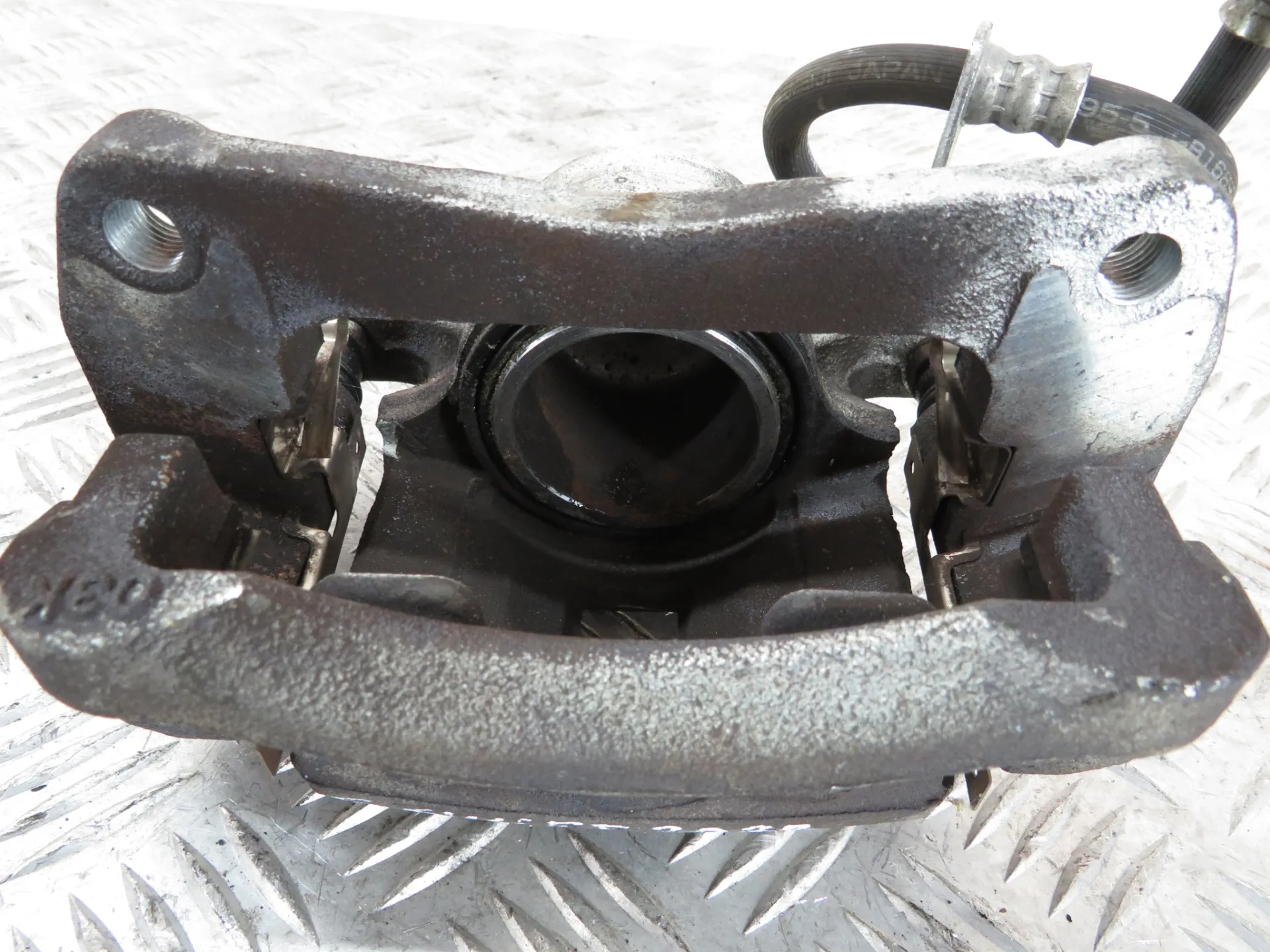 Pinça travão / maxila de travão frente direita SUZUKI Swift V (RZ, AZ) Imagem-2