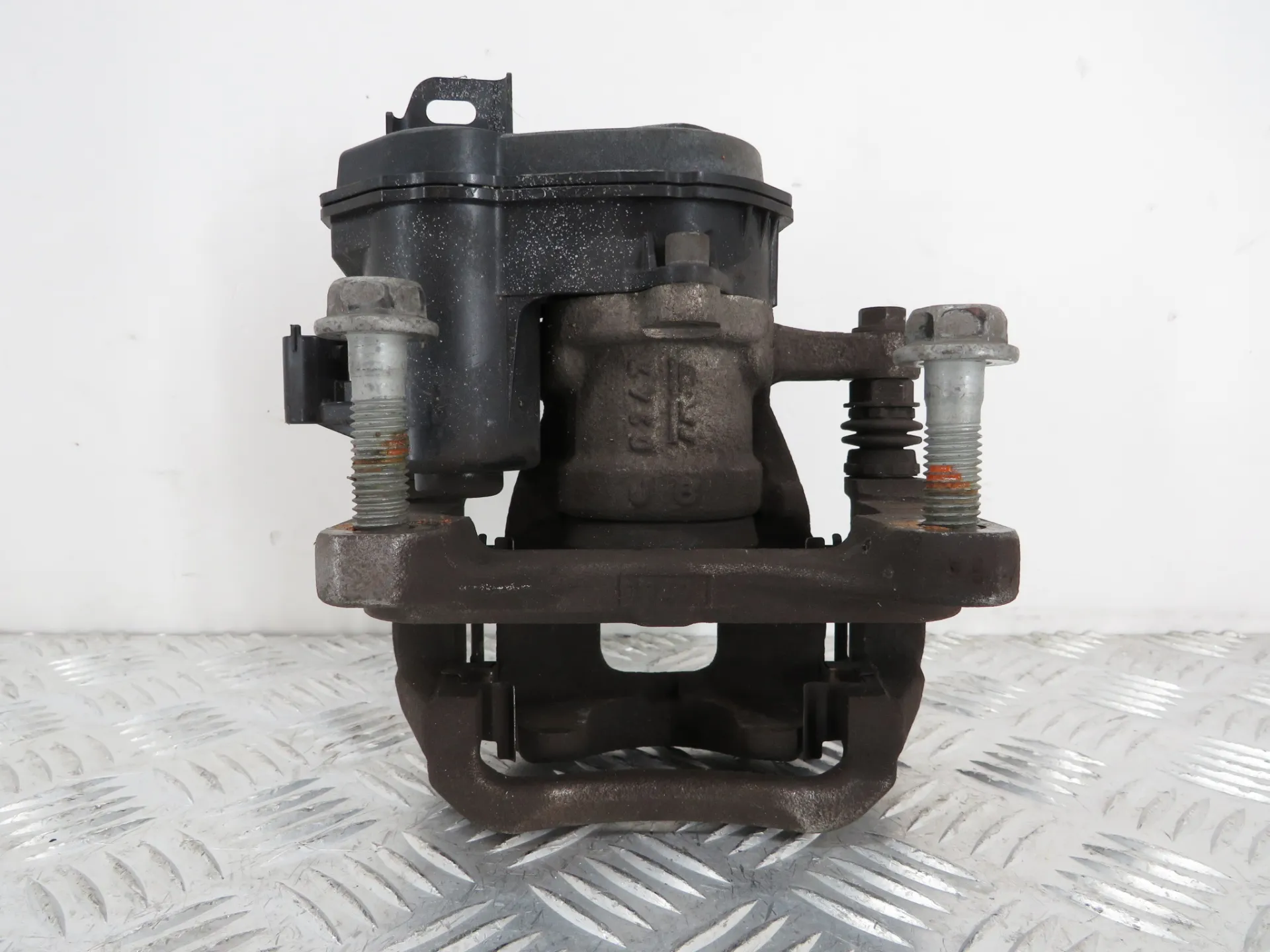 Left rear Brake Caliper OPEL Insignia B Sports Tourer (Z18) Imagem-1