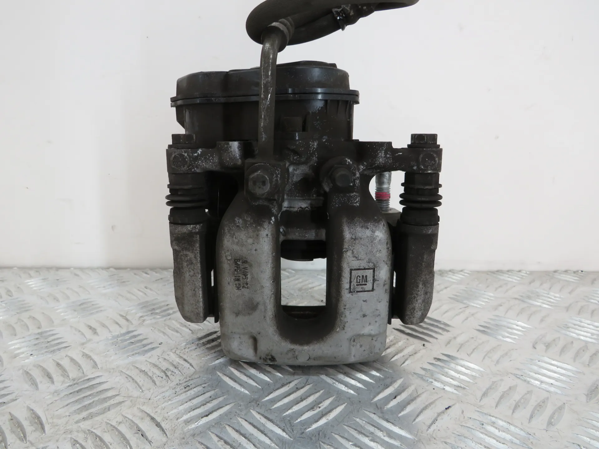 Right rear Brake Caliper OPEL Astra K Sports Tourer