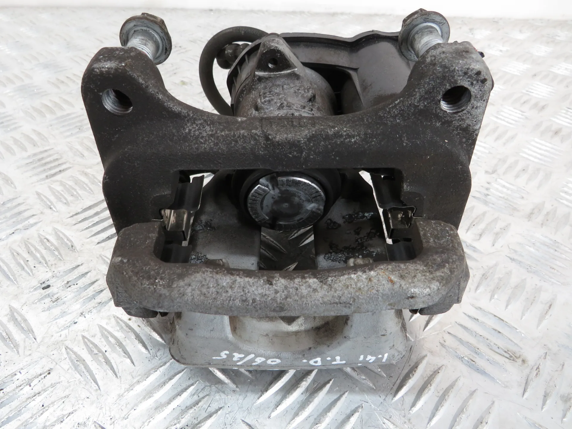 Right rear Brake Caliper OPEL Astra K Sports Tourer Imagem-2