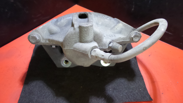 Pinza de freno Delantero Derecho JAGUAR S-Type (X200) Imagem-1