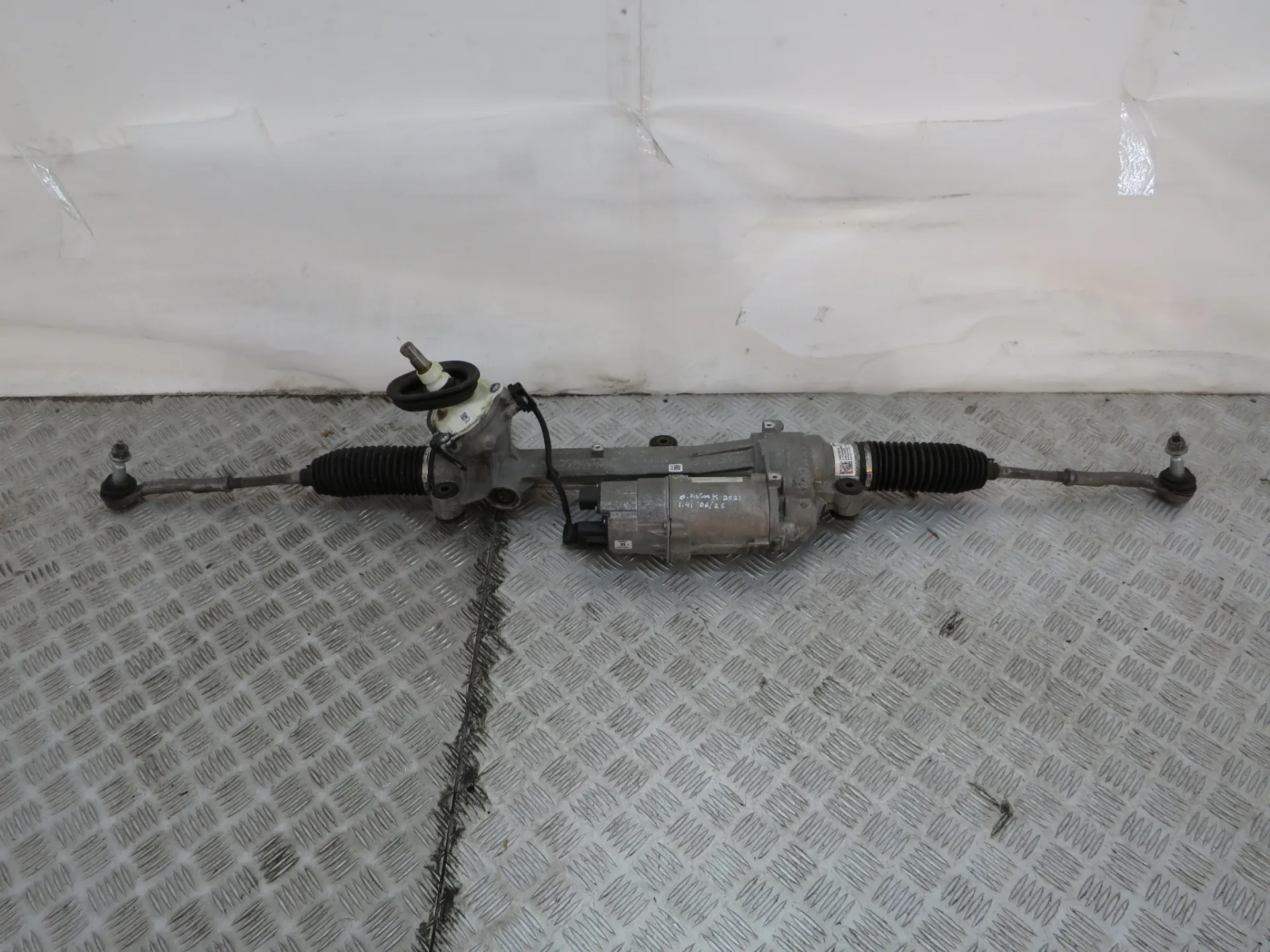 Steering box OPEL Astra K Sports Tourer