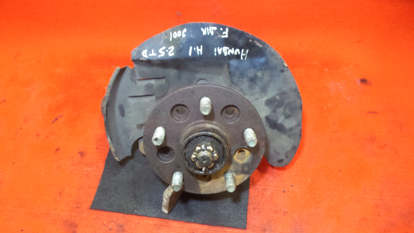 Fusée avant Droite HYUNDAI H-1 / Starex (A1) Imagem-1