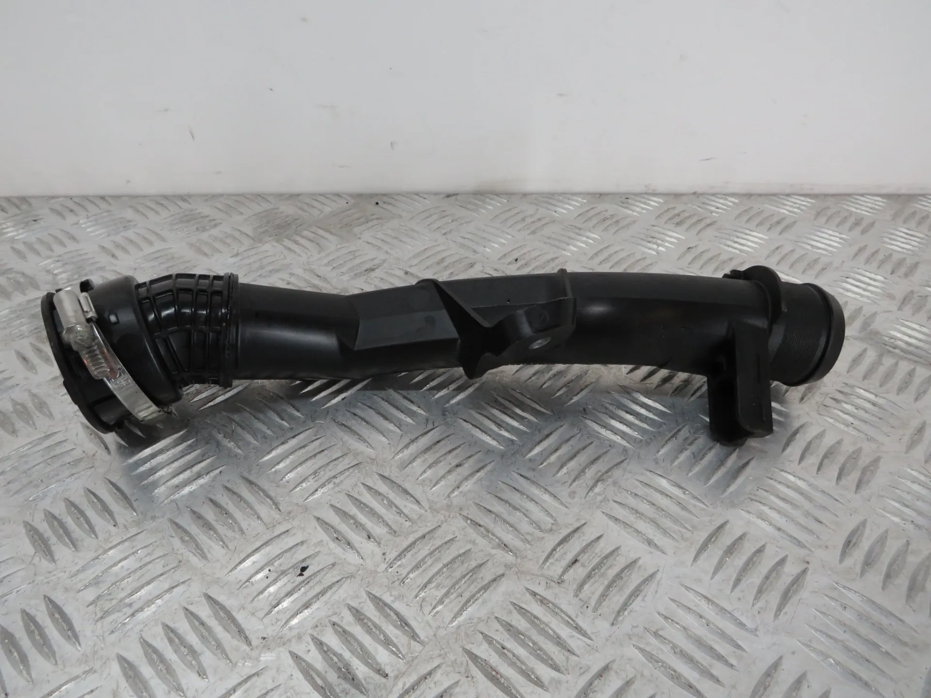 Tubo do intercooler PEUGEOT 208 II