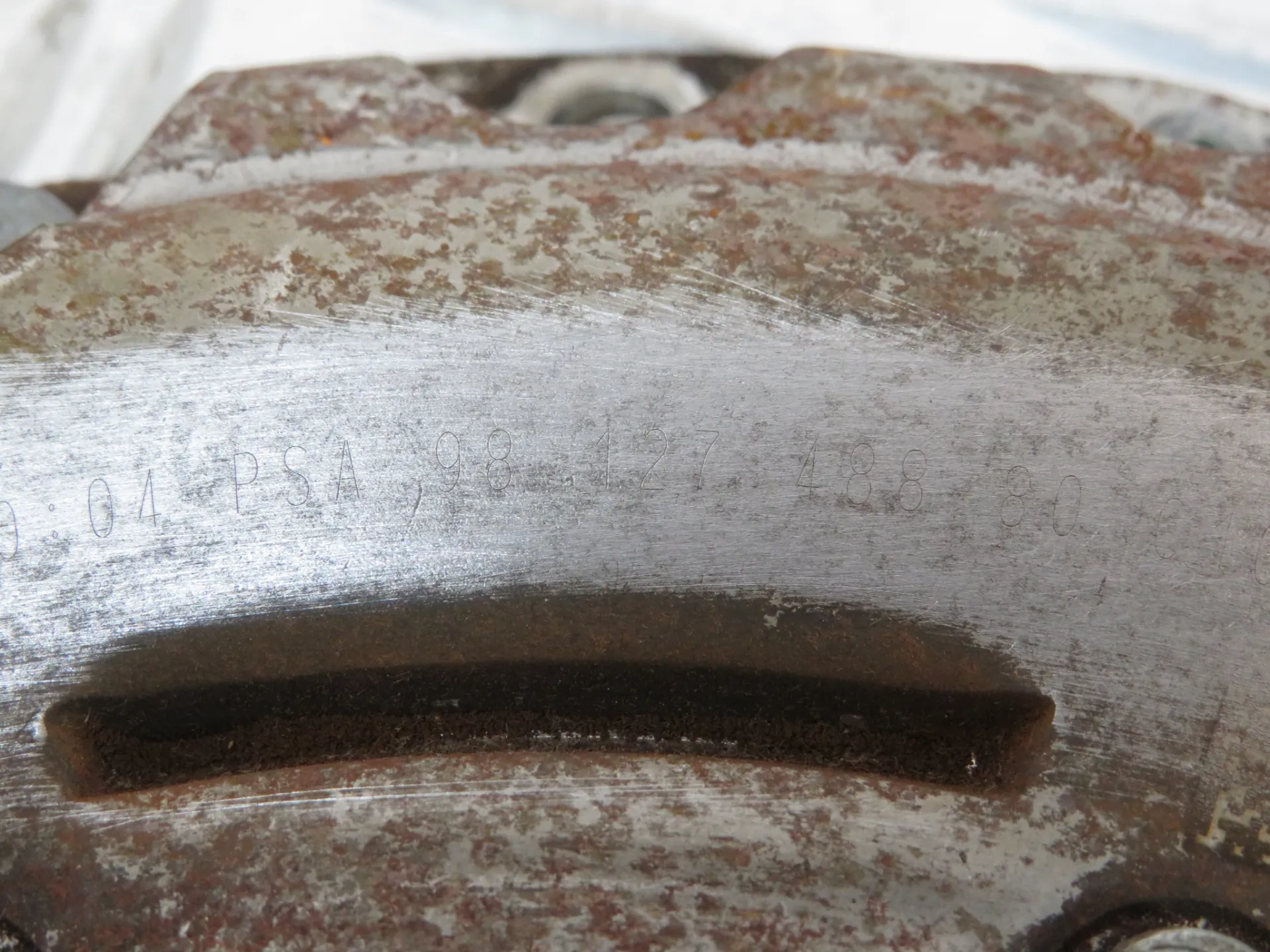 Volante motor PEUGEOT 208 II Imagem-7