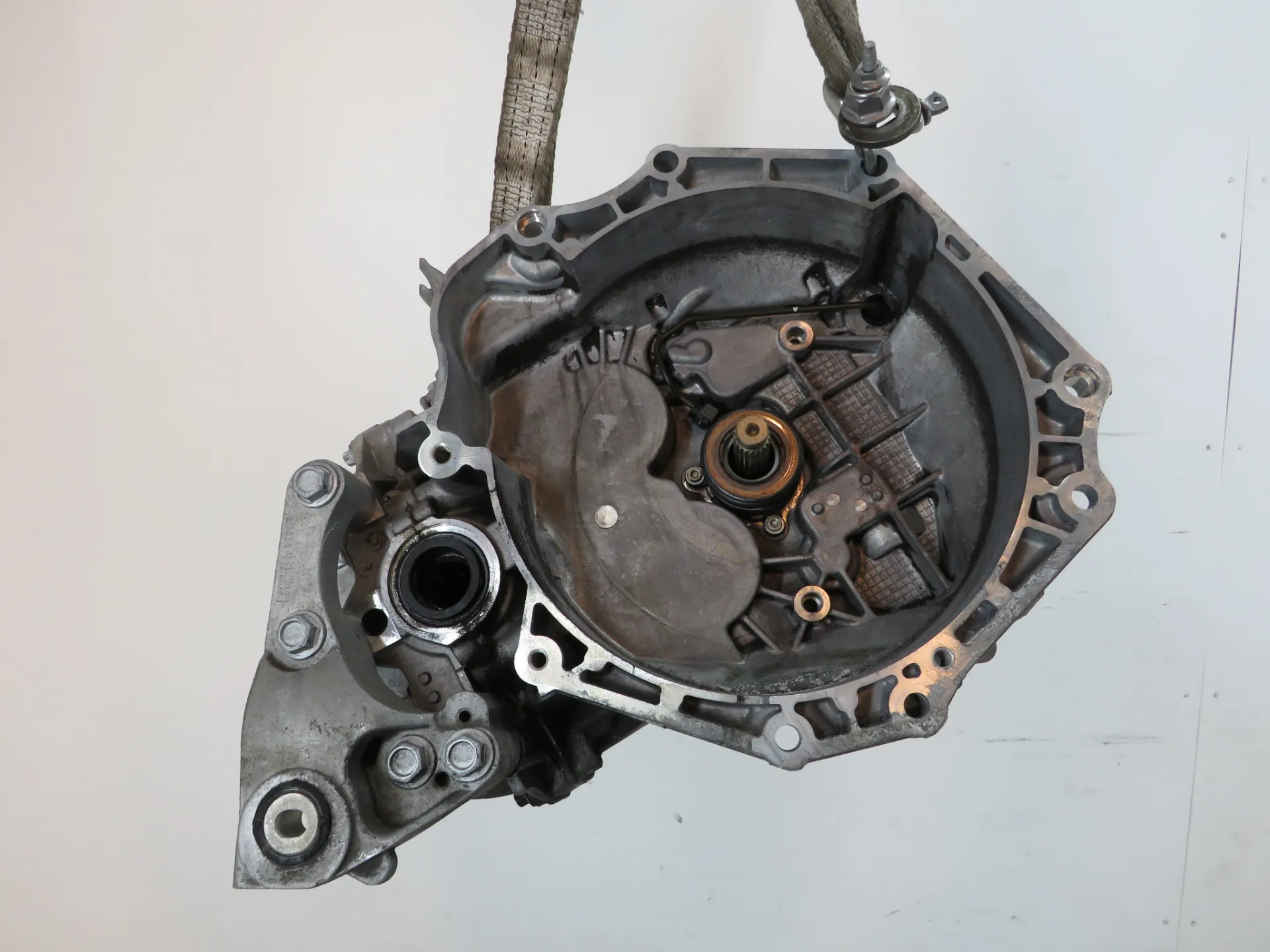 Manual gearbox OPEL Astra K Sports Tourer