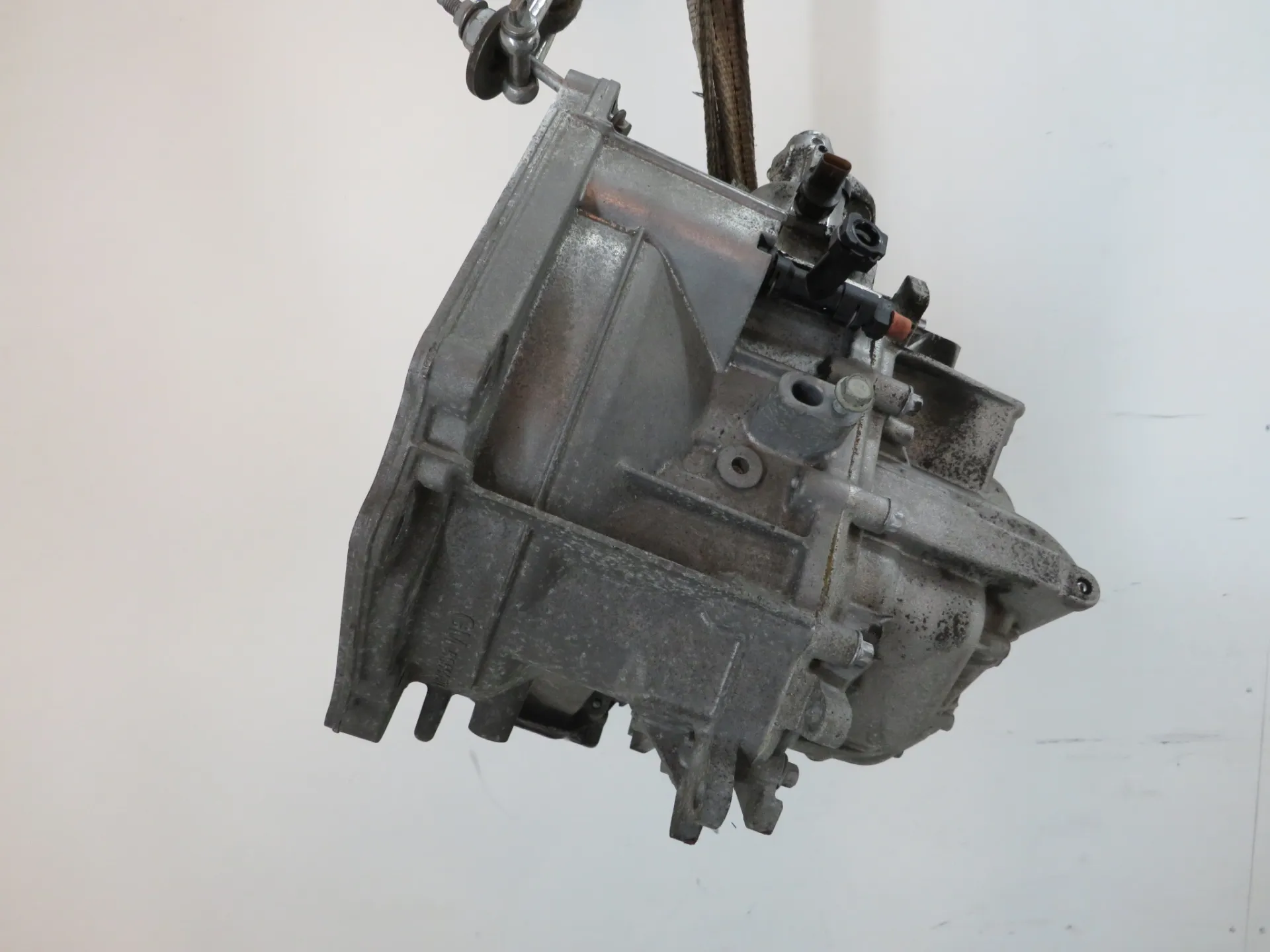 Manual gearbox OPEL Astra K Sports Tourer Imagem-1