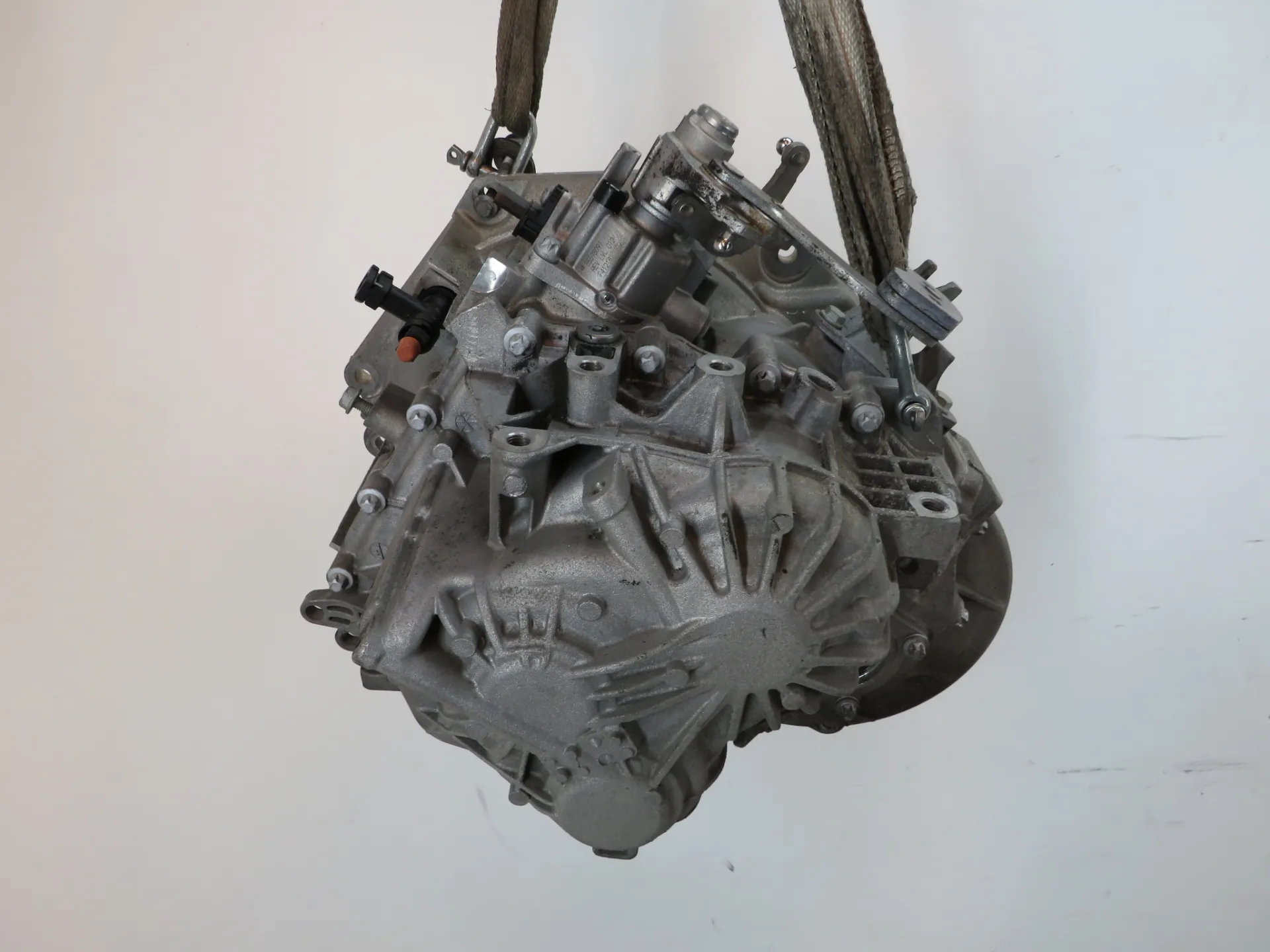 Manual gearbox OPEL Astra K Sports Tourer Imagem-2