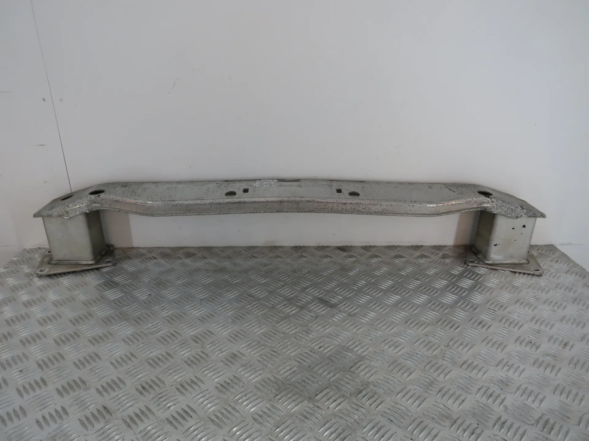 Rear bumper reinforcement OPEL Astra K Sports Tourer