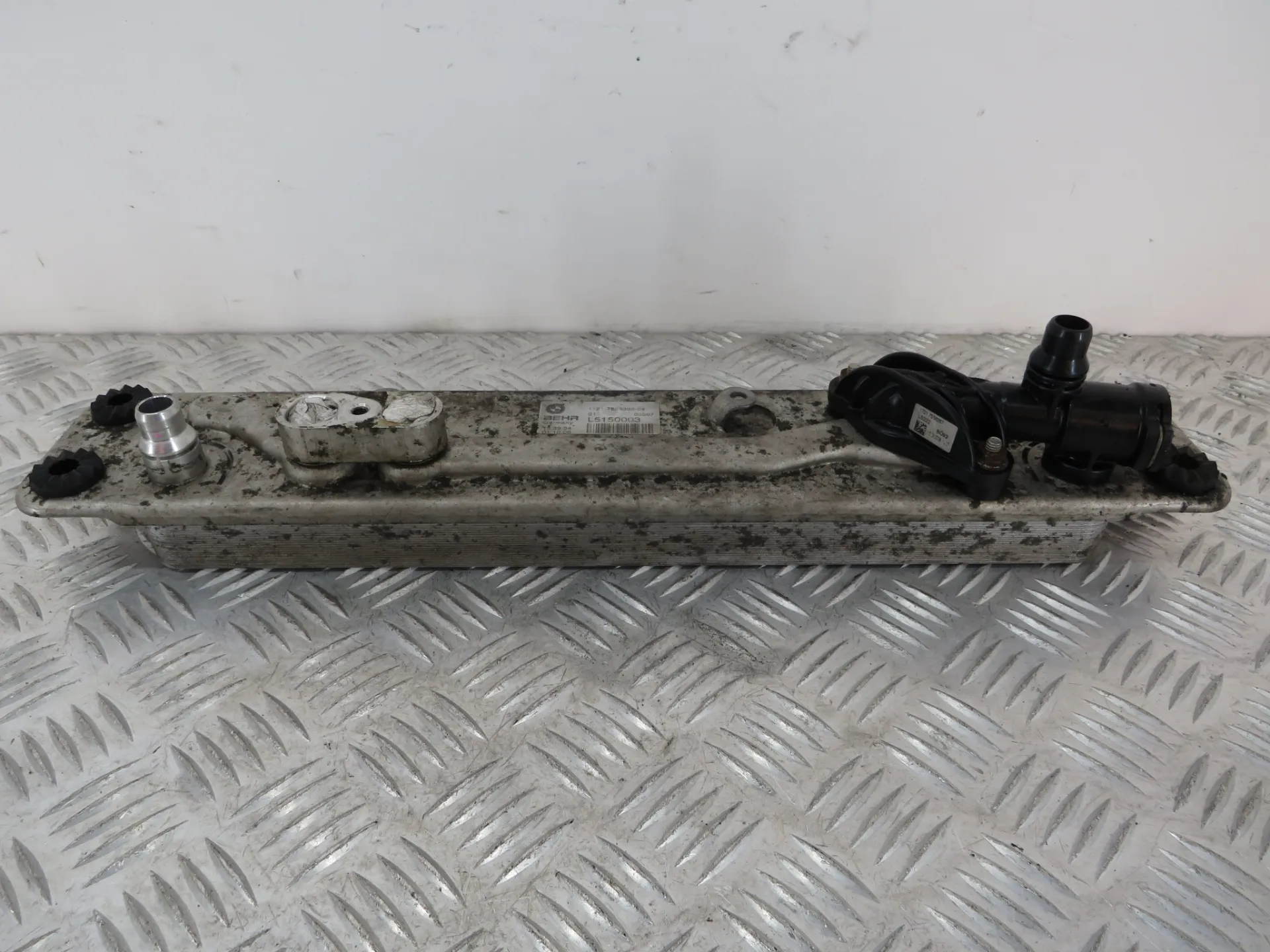 Radiador do óleo BMW X6 (E71, E72)