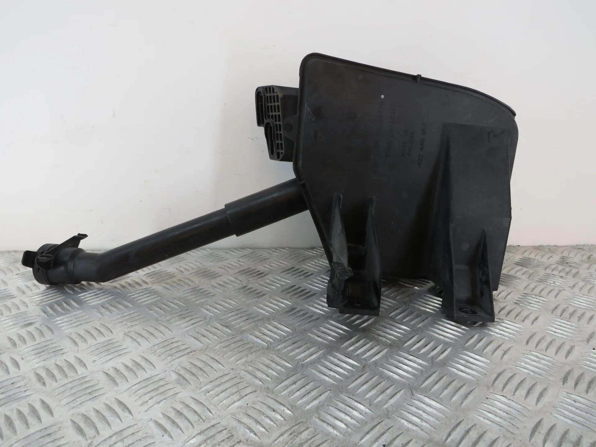 Windshield washer tank OPEL Astra K Sports Tourer Imagem-1