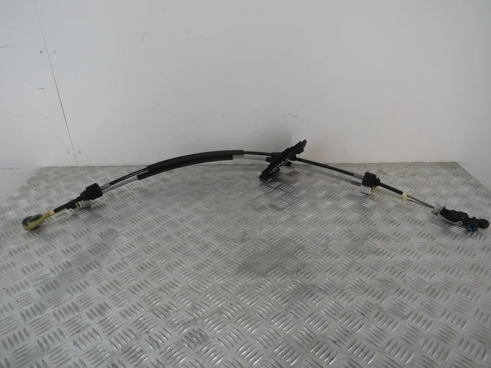 Gear selector cables OPEL Astra K Sports Tourer