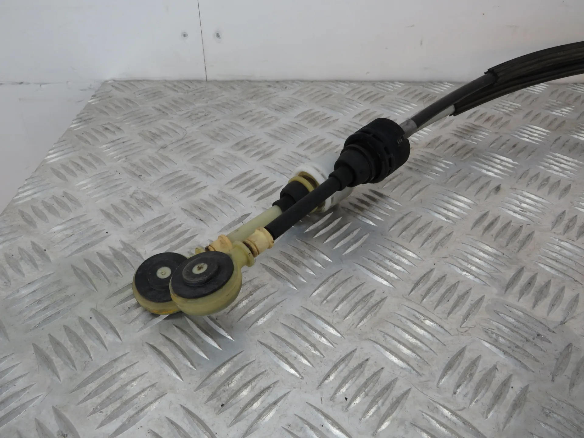 Gear selector cables OPEL Astra K Sports Tourer Imagem-1