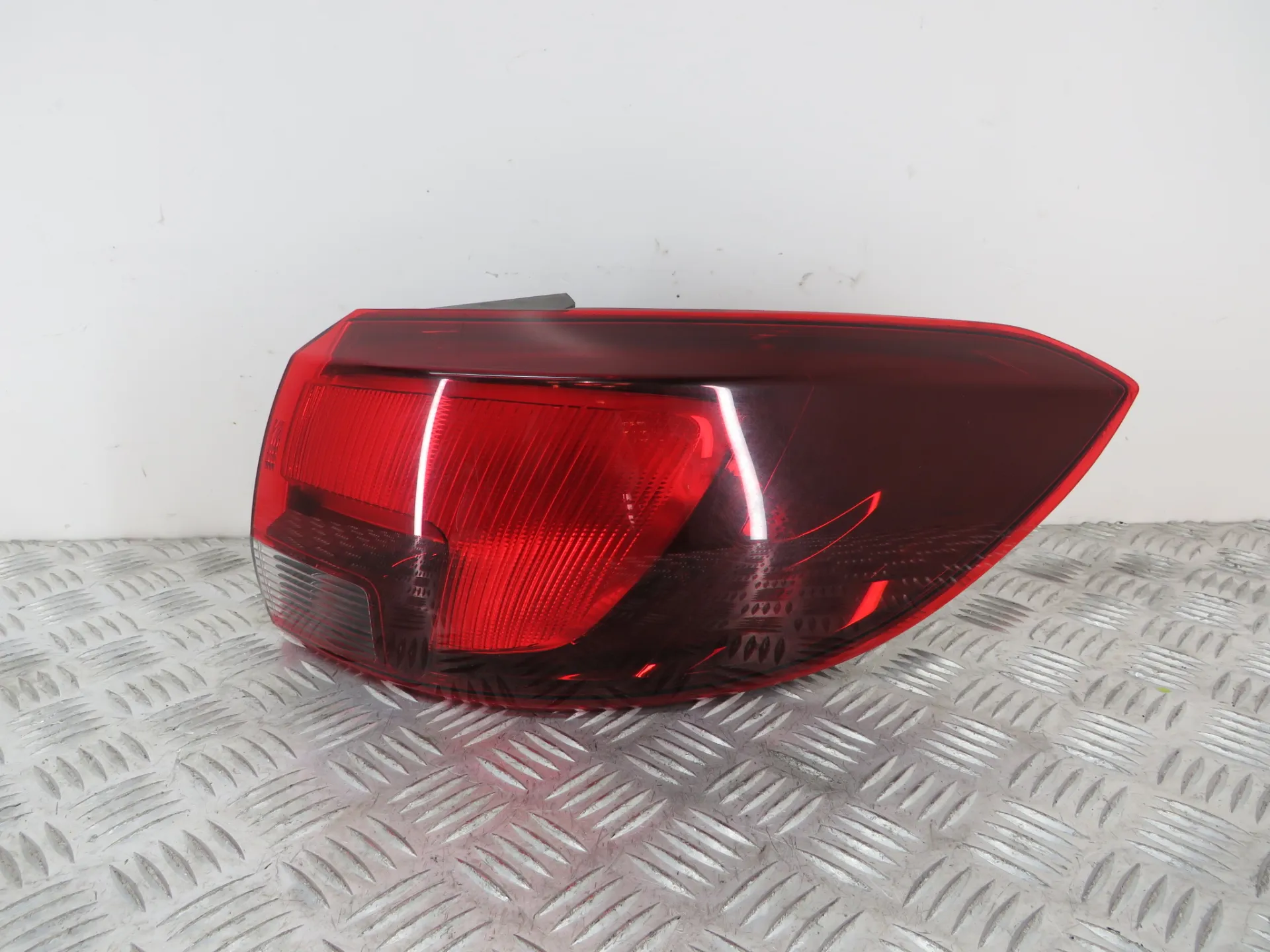 Right Tail light OPEL Astra K Sports Tourer