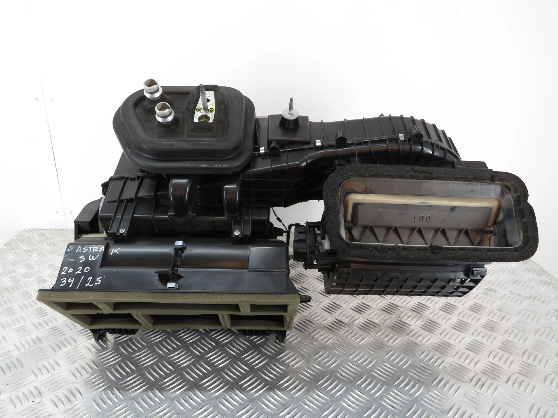 Complete heating radiator OPEL Astra K Sports Tourer Imagem-2