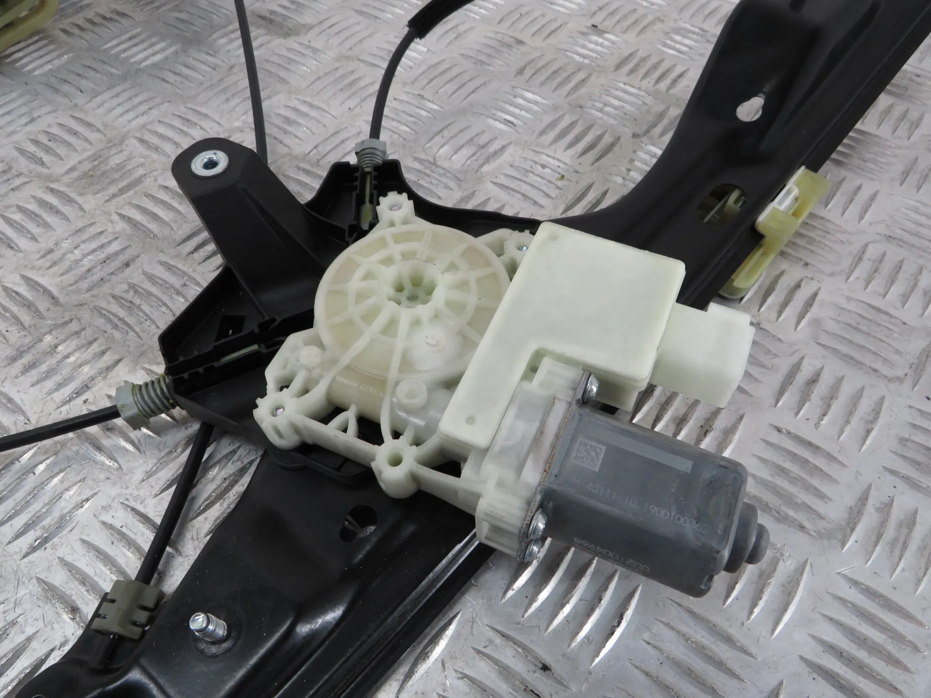 Alzavetro anteriore destro OPEL Astra K Sports Tourer Imagem-1