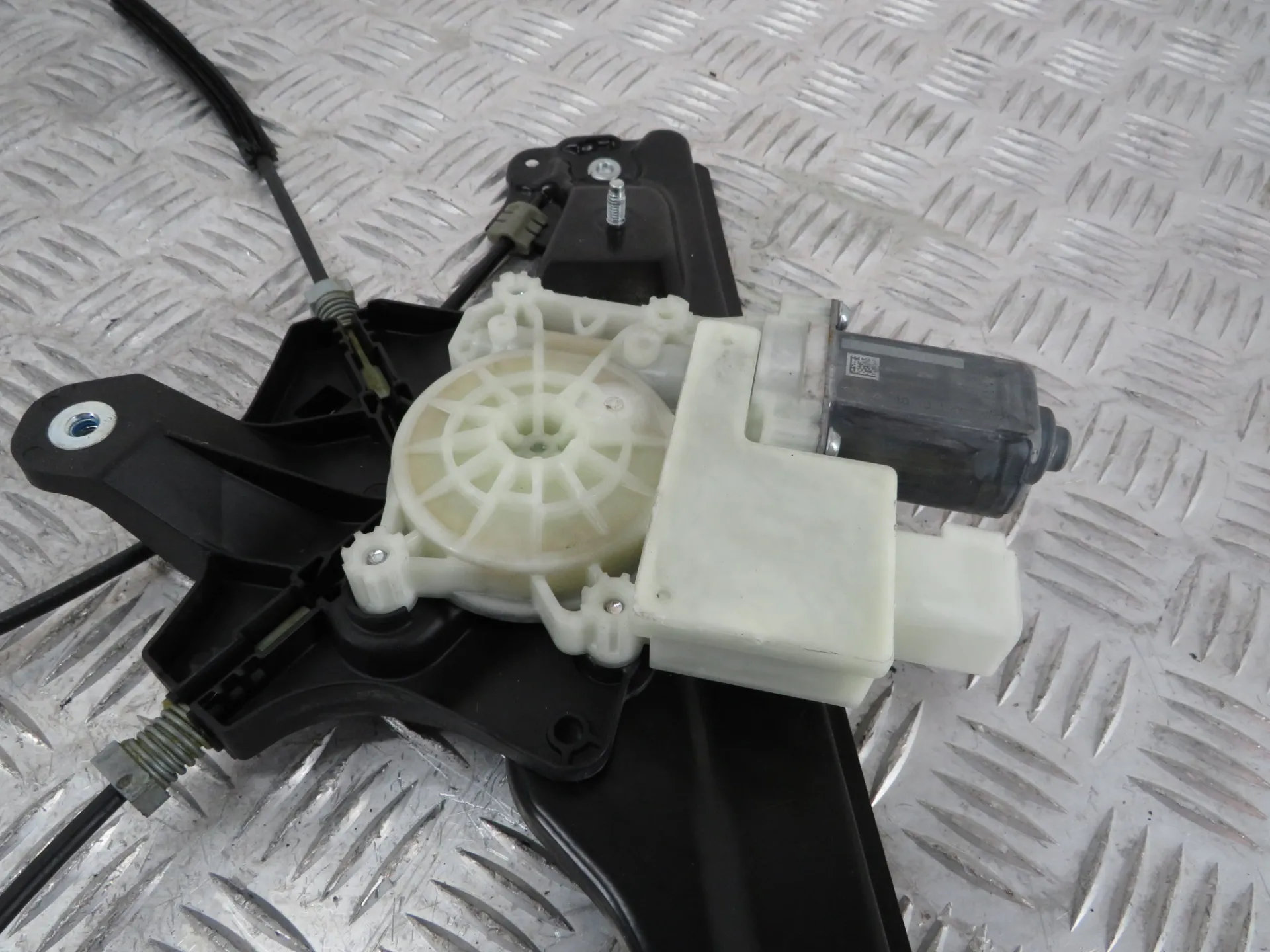 Left front window regulator OPEL Astra K Sports Tourer Imagem-1
