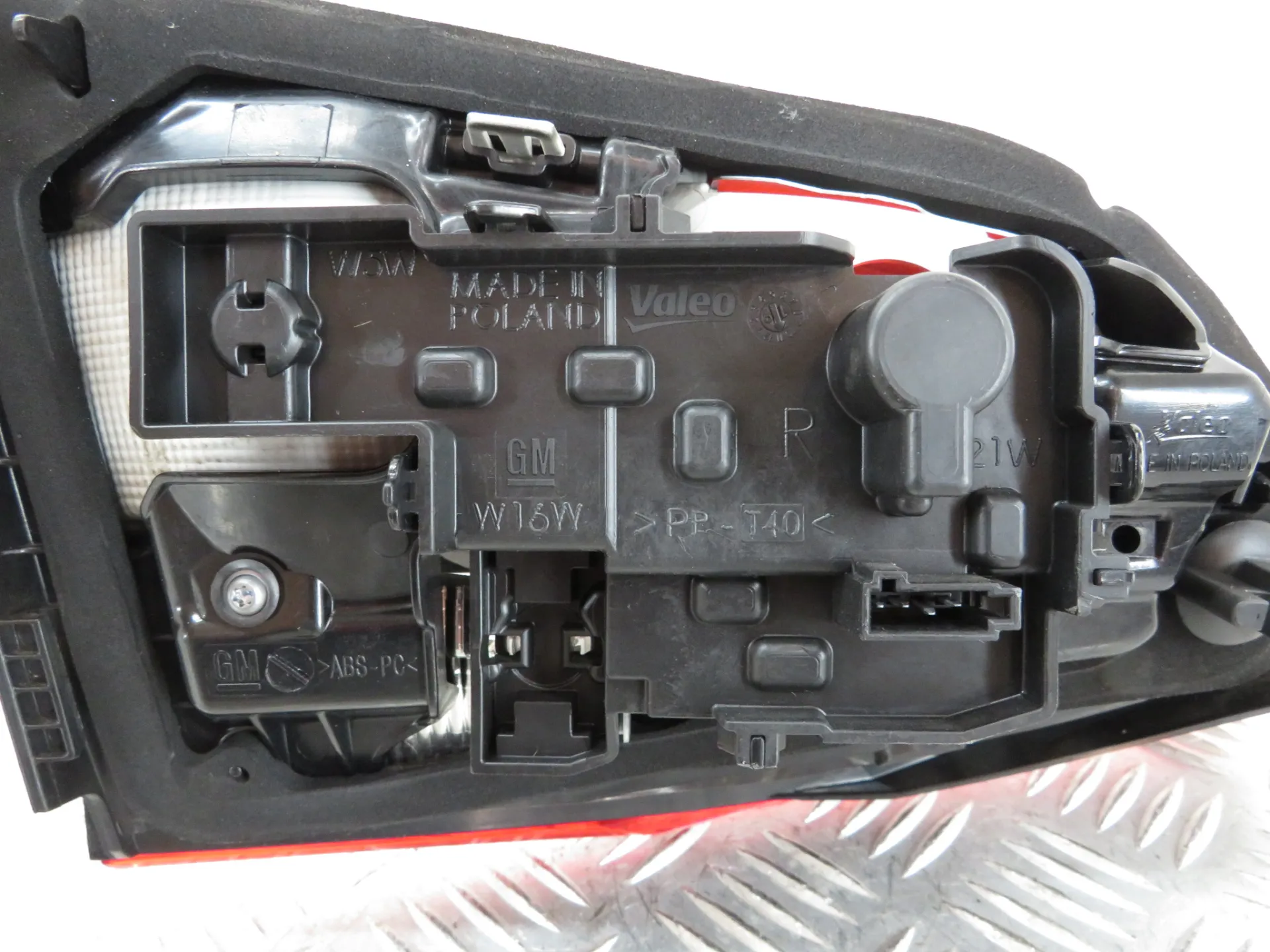 Rückleuchte Kofferraum rechts OPEL Astra K Sports Tourer Imagem-2