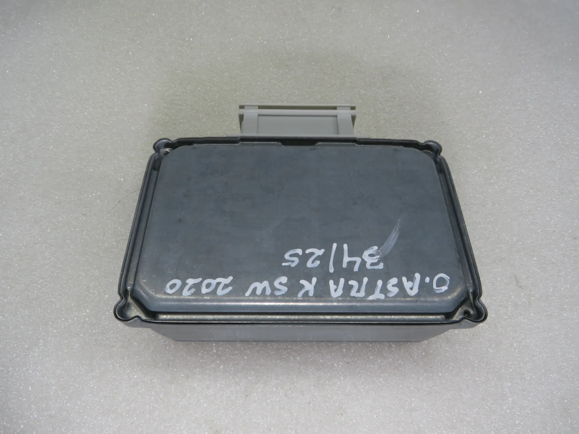 Generisches Modul OPEL Astra K Sports Tourer Imagem-2