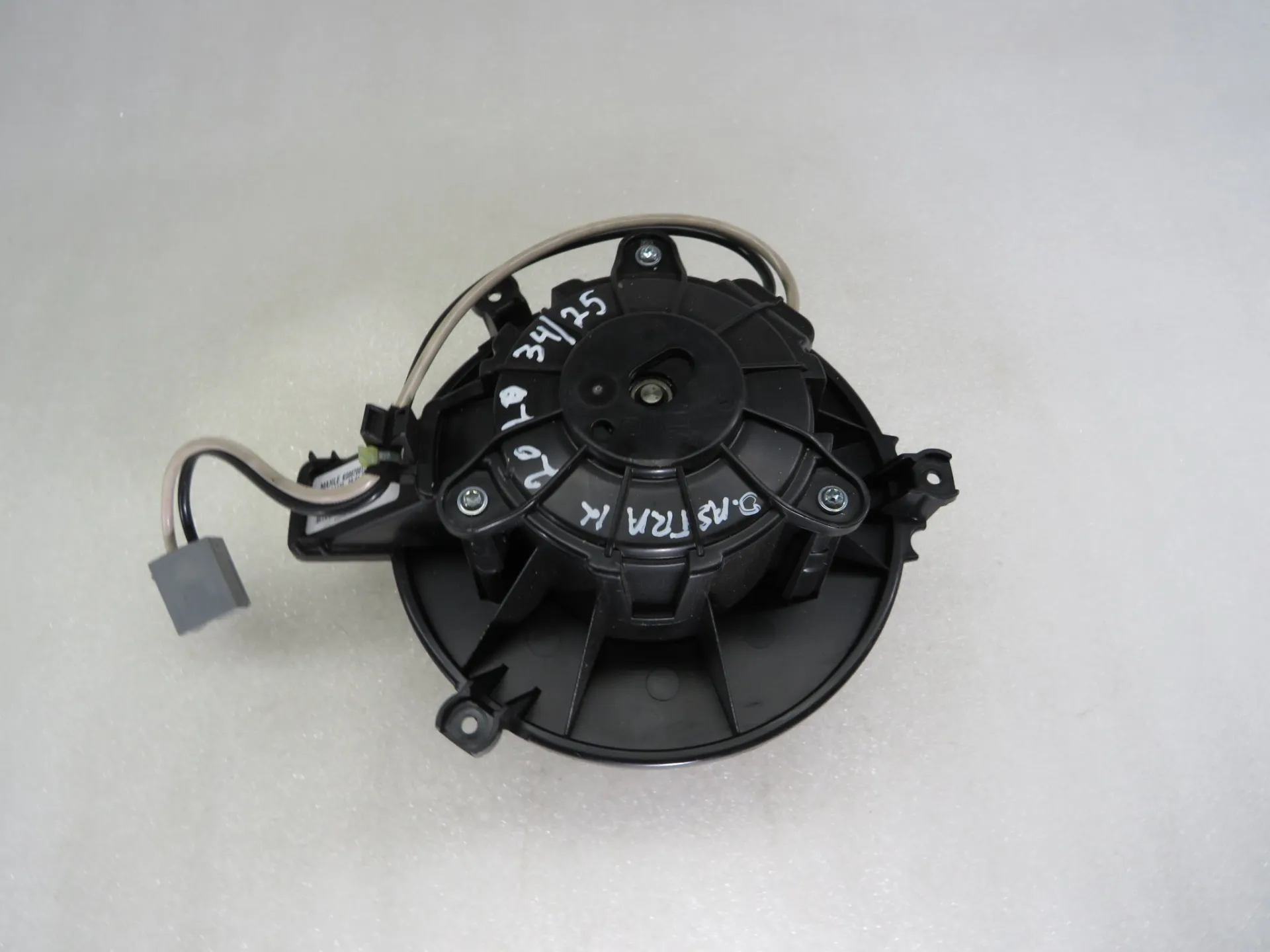 Heizungsmotor / Gebläsemotor  OPEL Astra K Sports Tourer Imagem-1