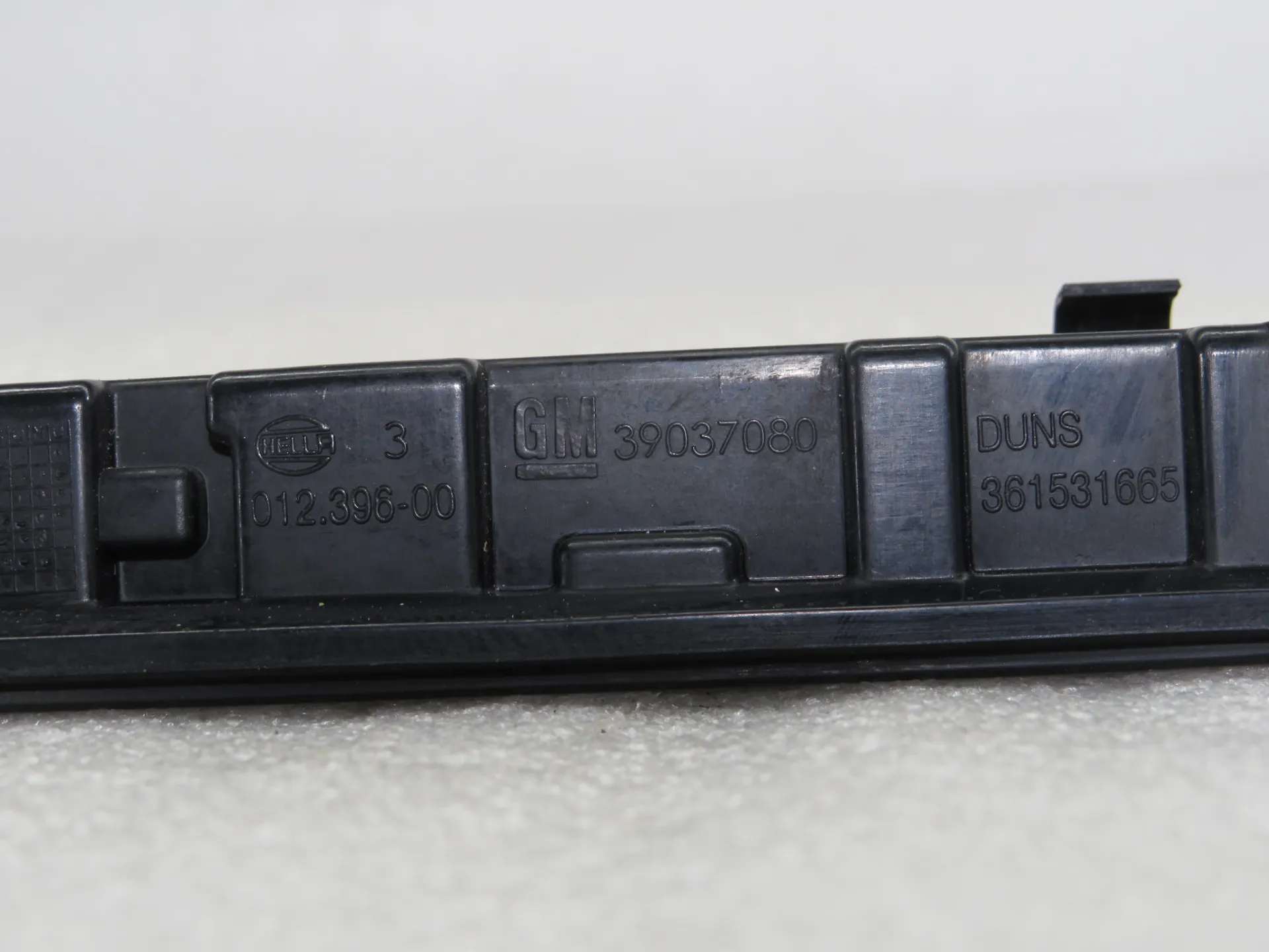 Additional stop light / 3rd stop light OPEL Astra K Sports Tourer Imagem-3