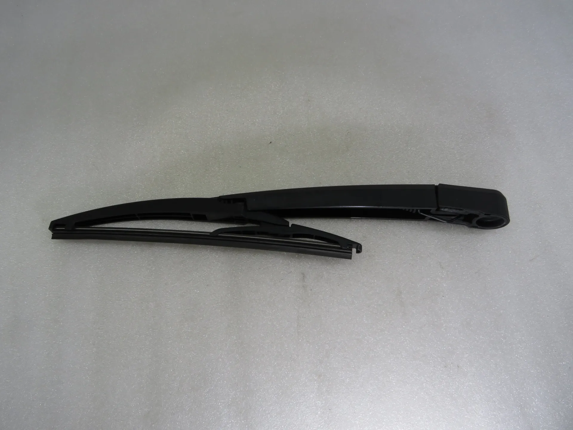 Rear wiper arm OPEL Astra K Sports Tourer