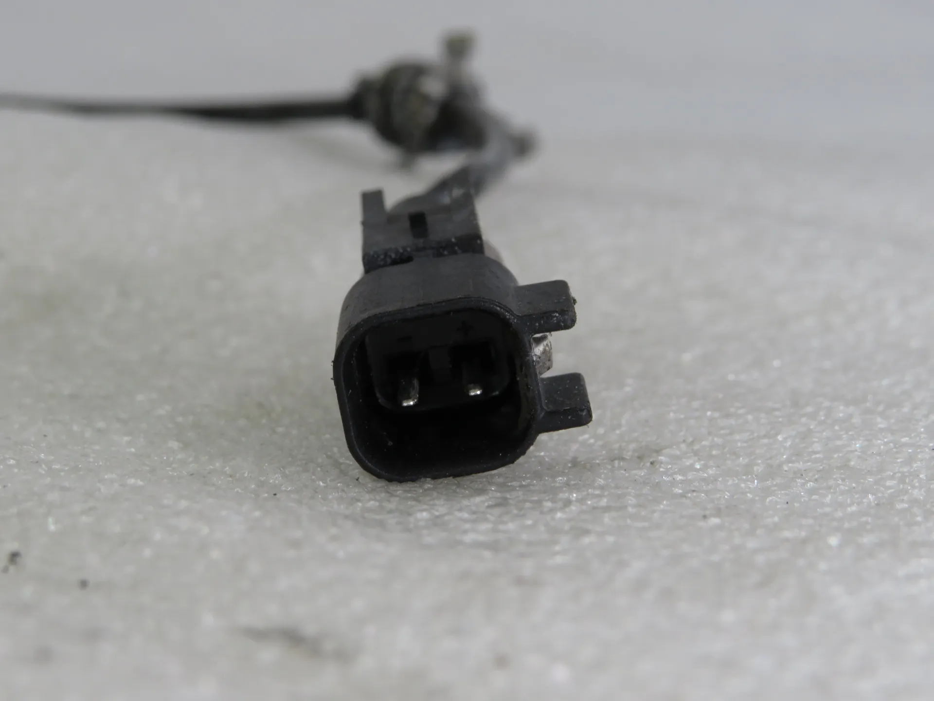 Left rear ABS sensor OPEL Astra K Sports Tourer Imagem-3