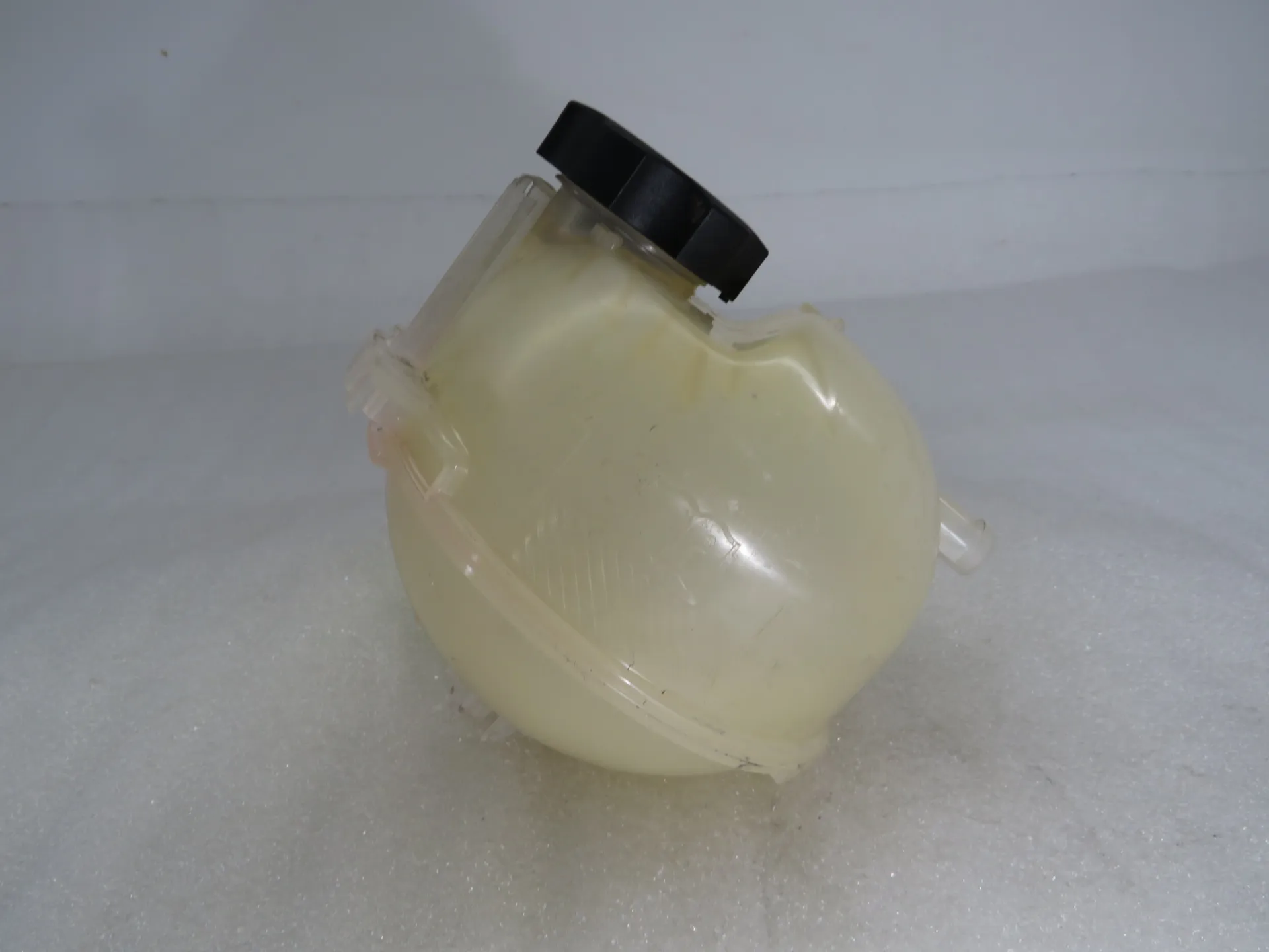 Generic reservoir OPEL Astra K Sports Tourer Imagem-2