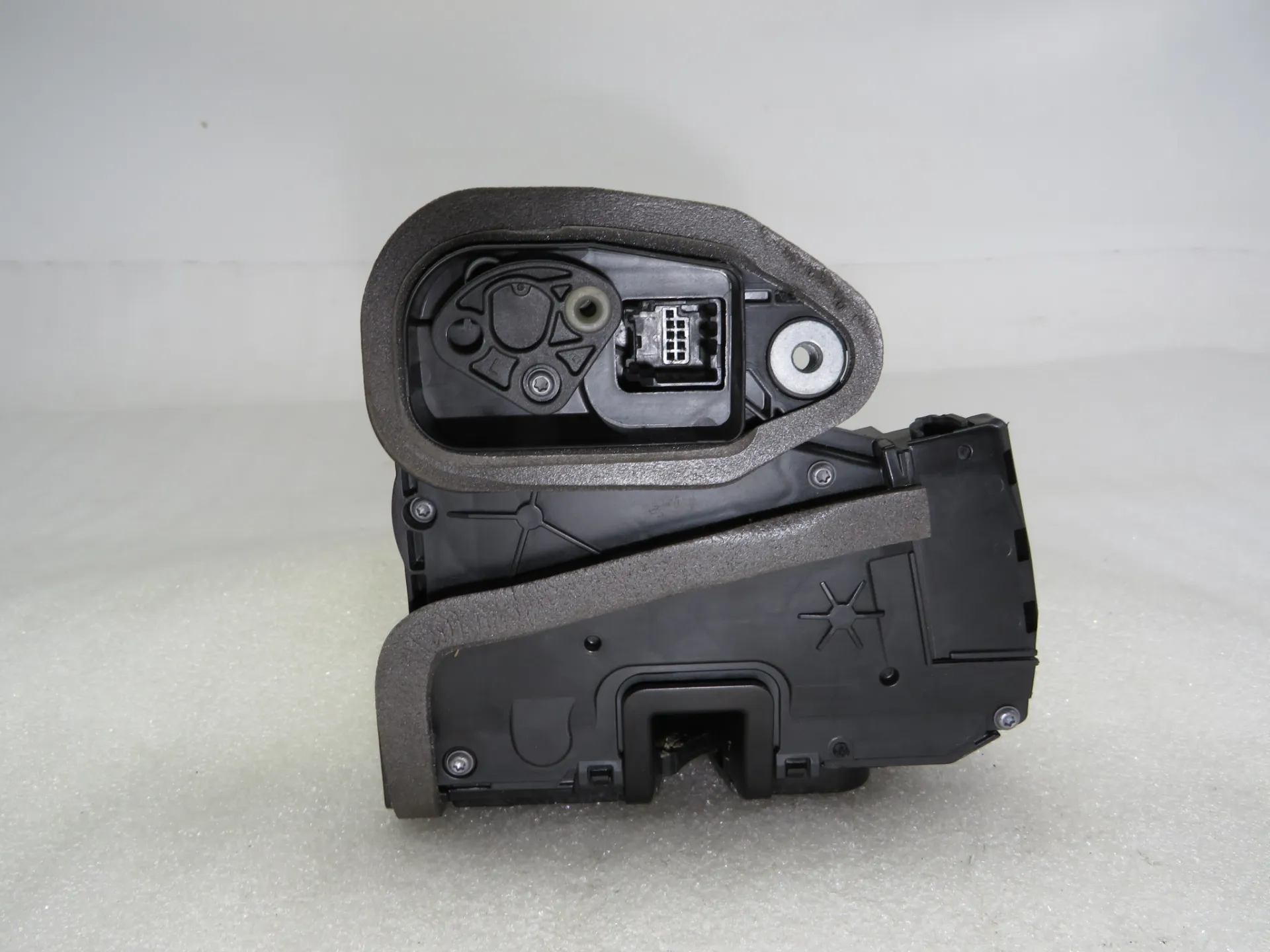 Front Left Door Lock OPEL Astra K Sports Tourer Imagem-1