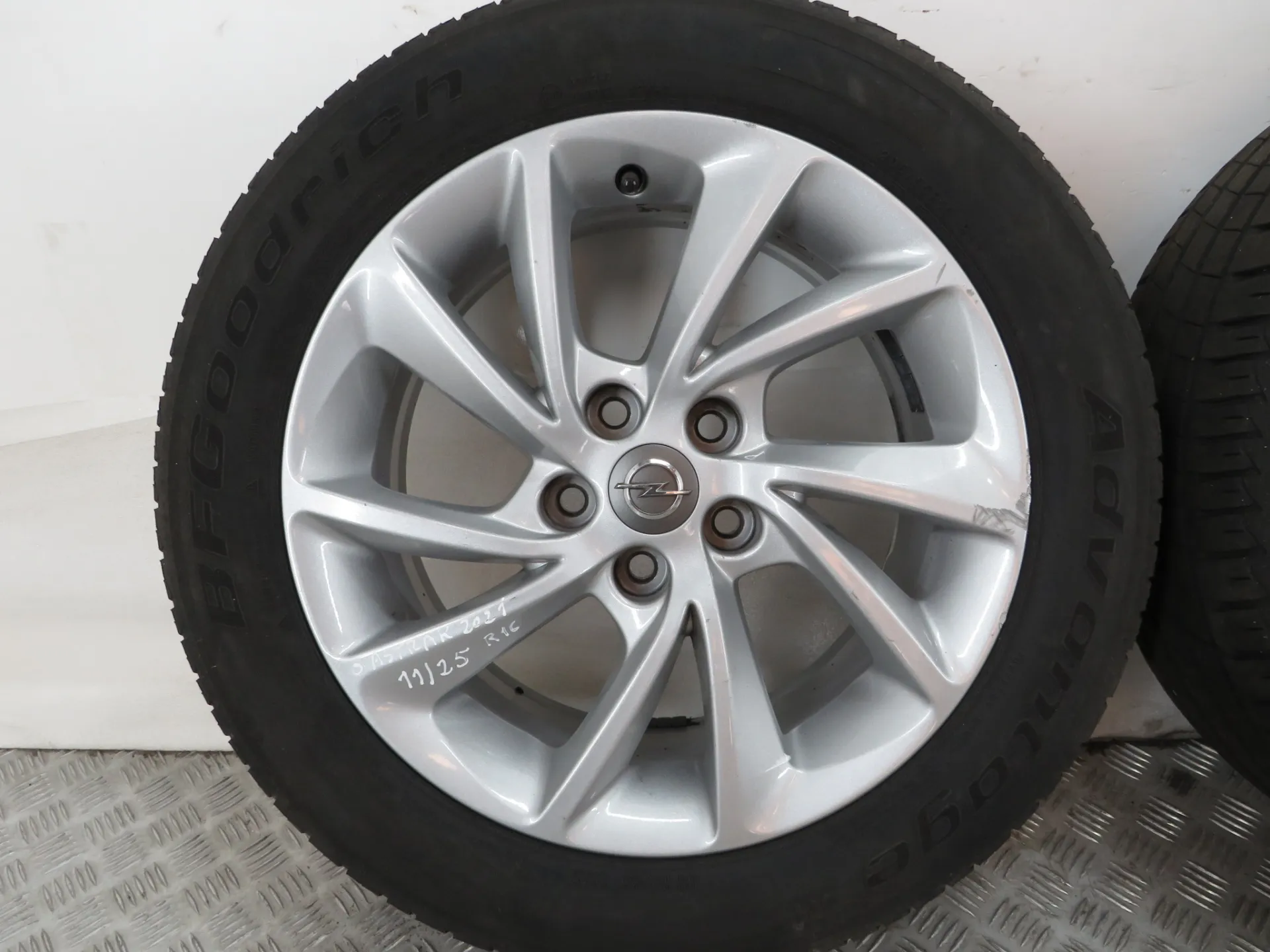 Wheel set OPEL Astra K Sports Tourer Imagem-1