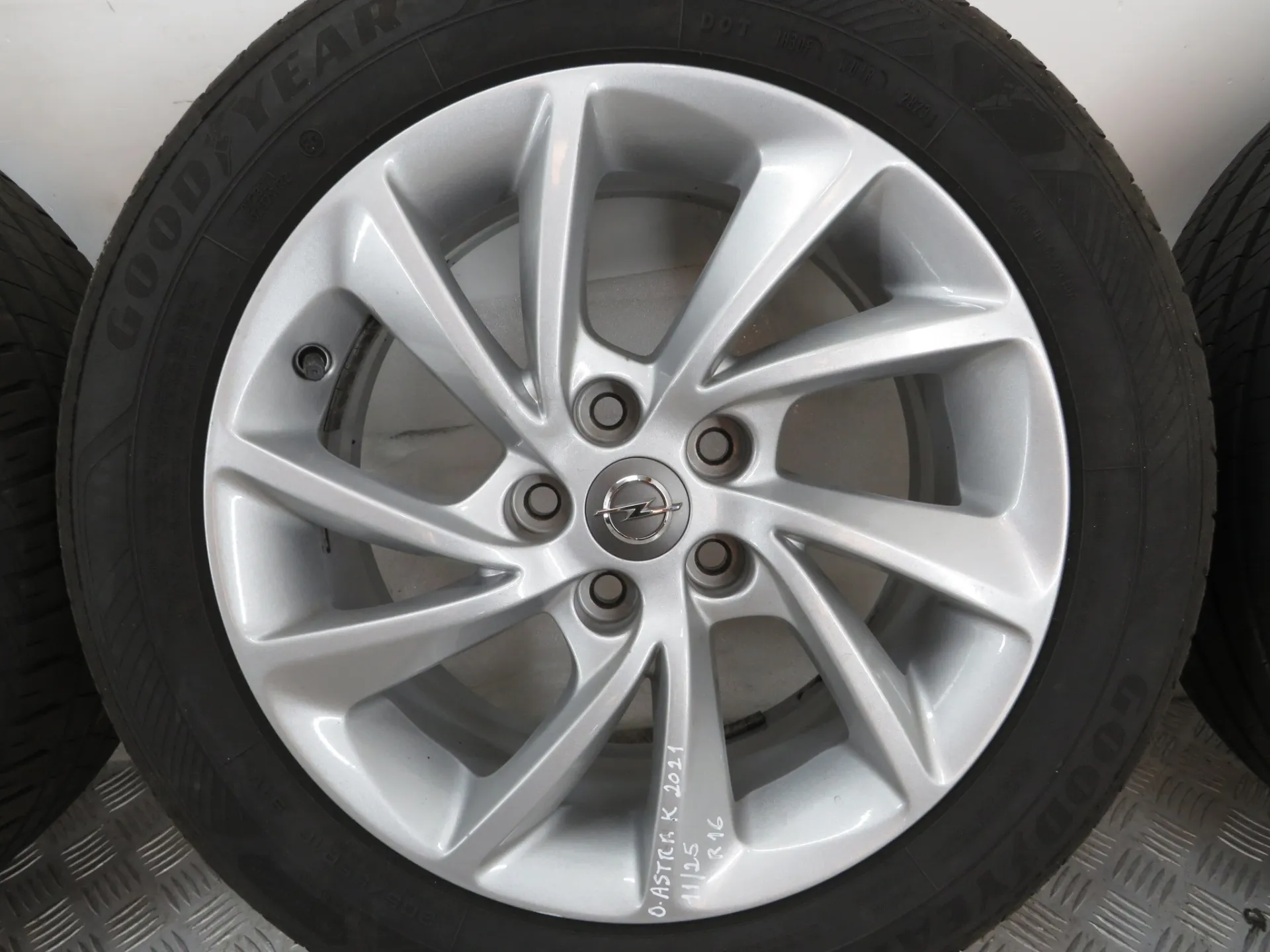 Wheel set OPEL Astra K Sports Tourer Imagem-6