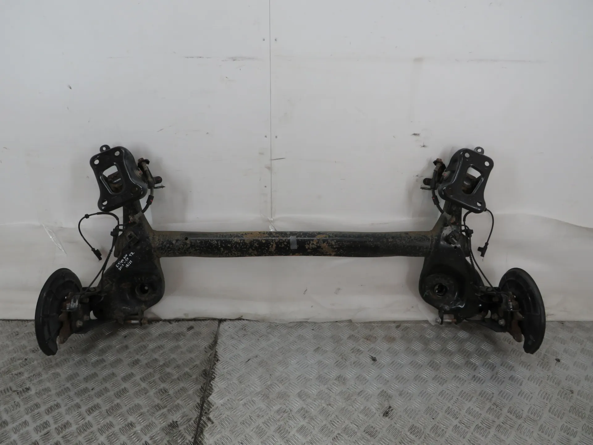 Essieu arrière à disques FIAT Tipo Wagon (358_)