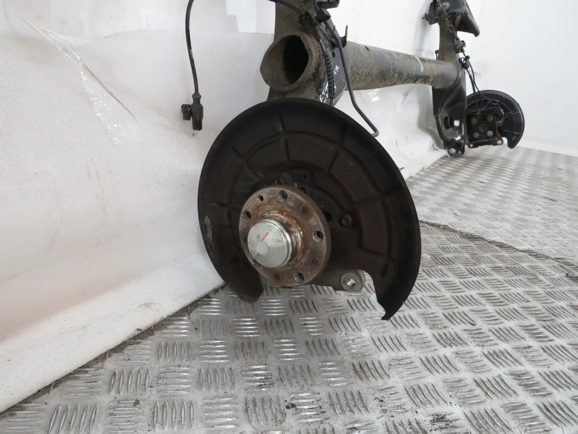 Essieu arrière à disques FIAT Tipo Wagon (358_) Imagem-3