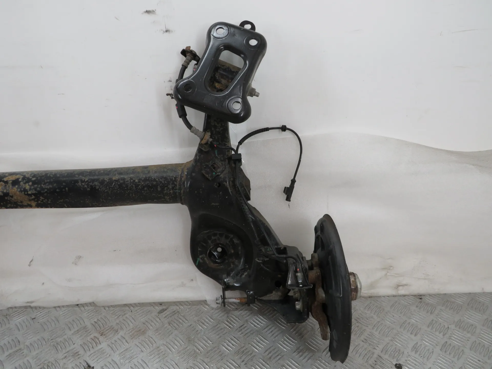 Essieu arrière à disques FIAT Tipo Wagon (358_) Imagem-2