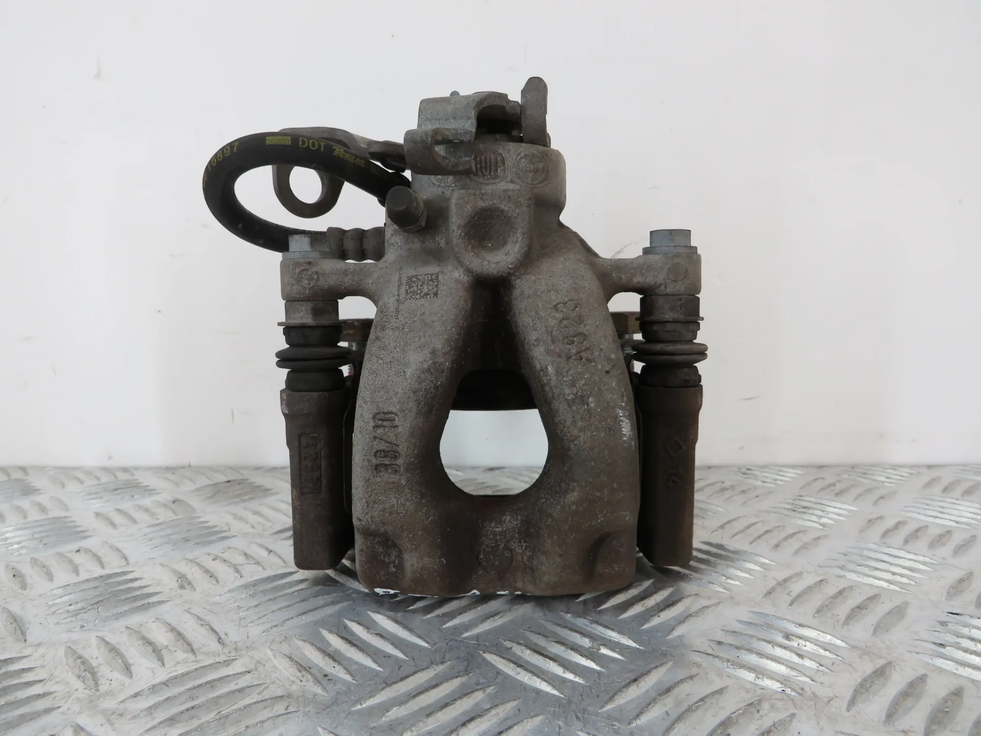 Étrier de frein arrière gauche FIAT Tipo Wagon (358_)