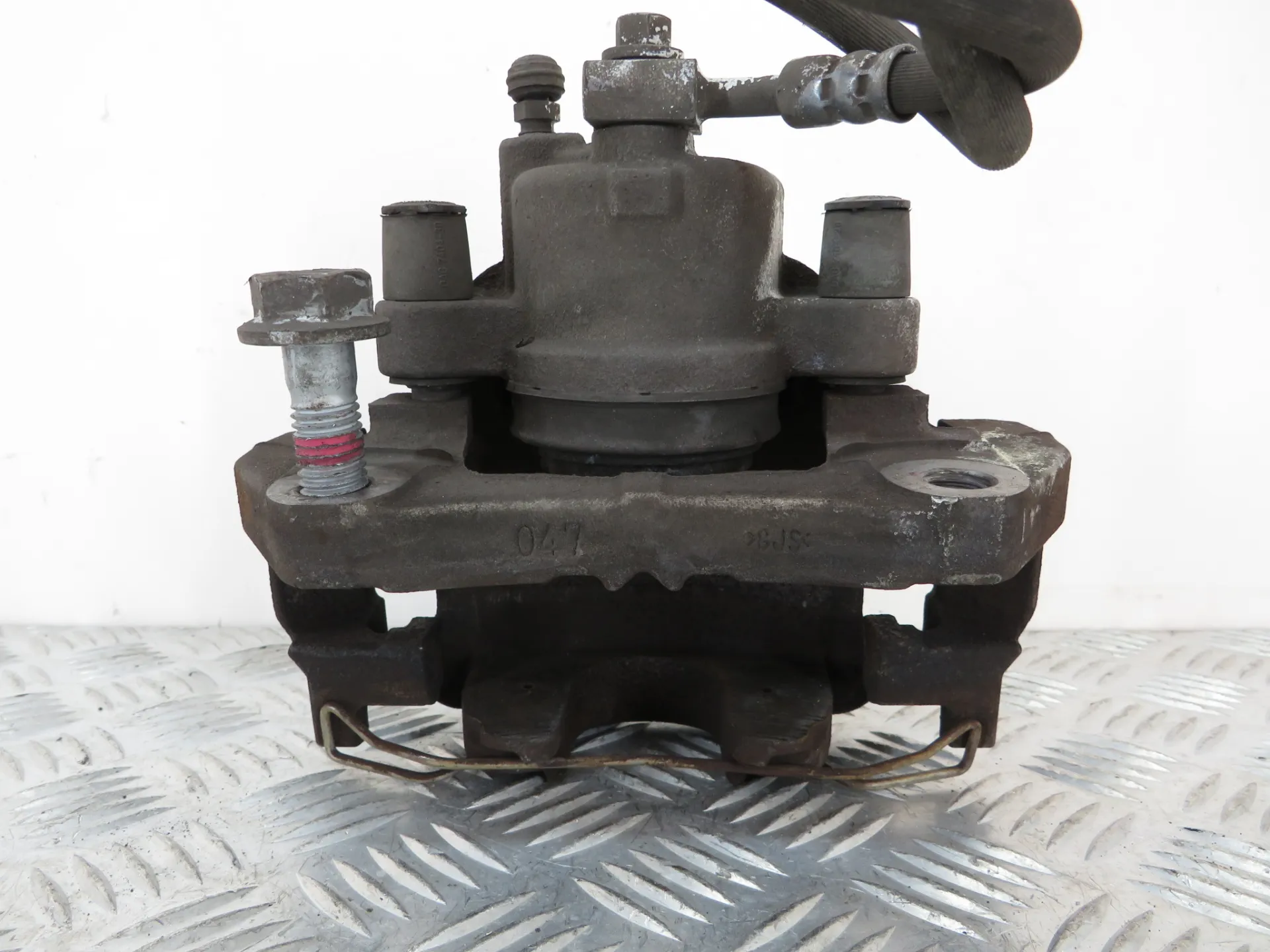 Left front Brake Caliper OPEL Astra K Sports Tourer Imagem-1