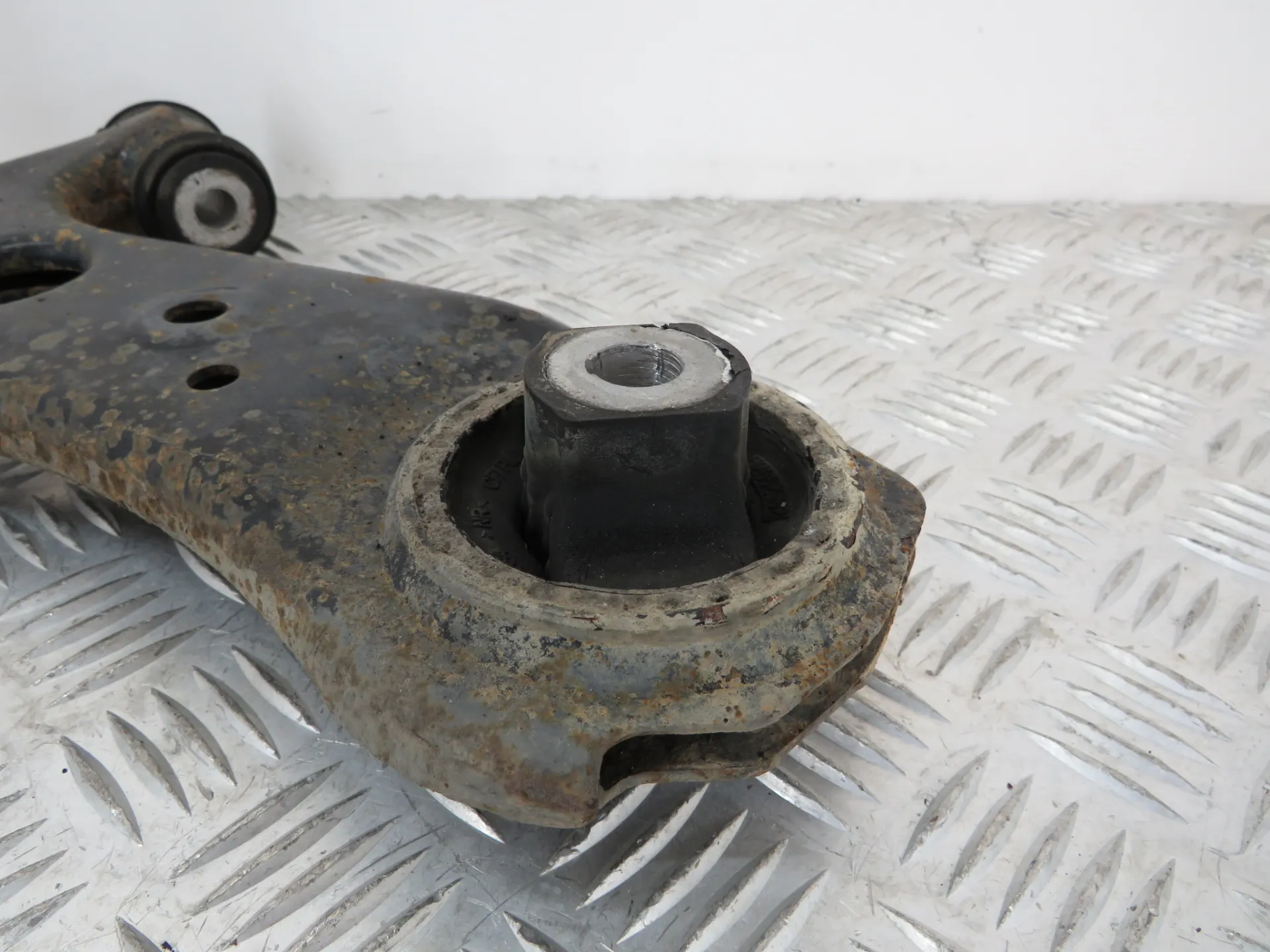 Bras de suspension Avant gauche FIAT Tipo Wagon (358_) Imagem-1